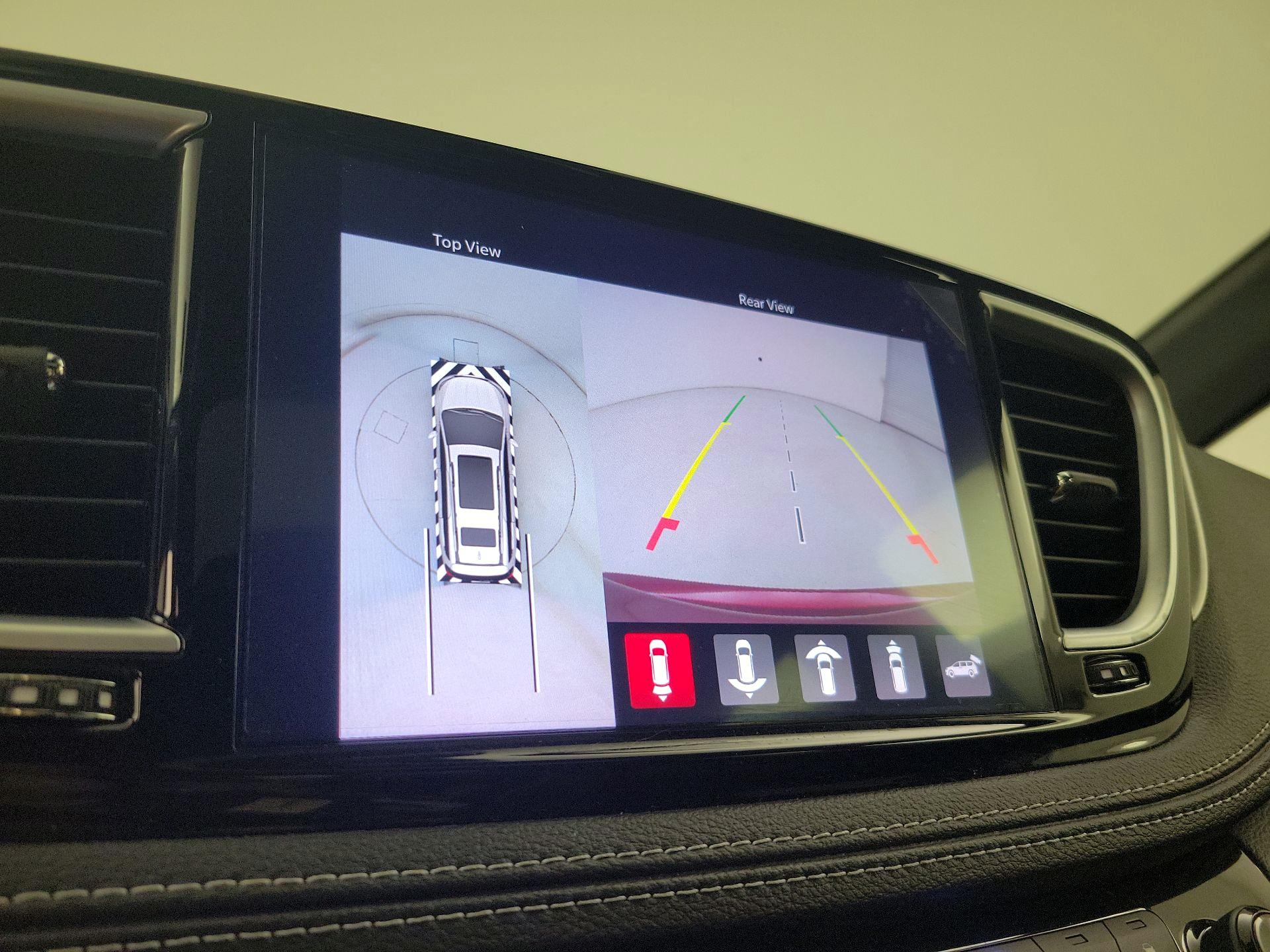 Thumbnail: 2023 Chrysler Pacifica - 14