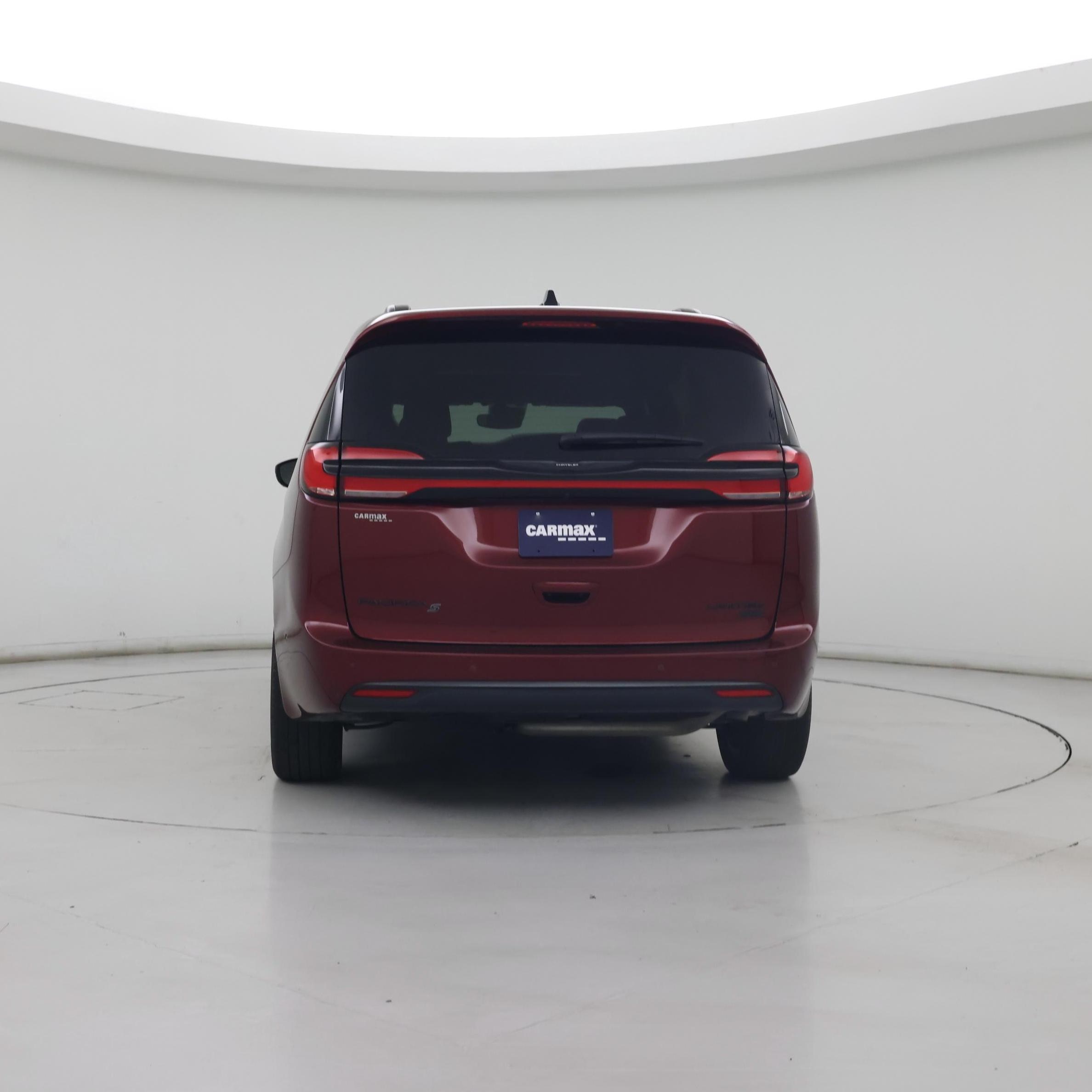 Thumbnail: 2023 Chrysler Pacifica - 6