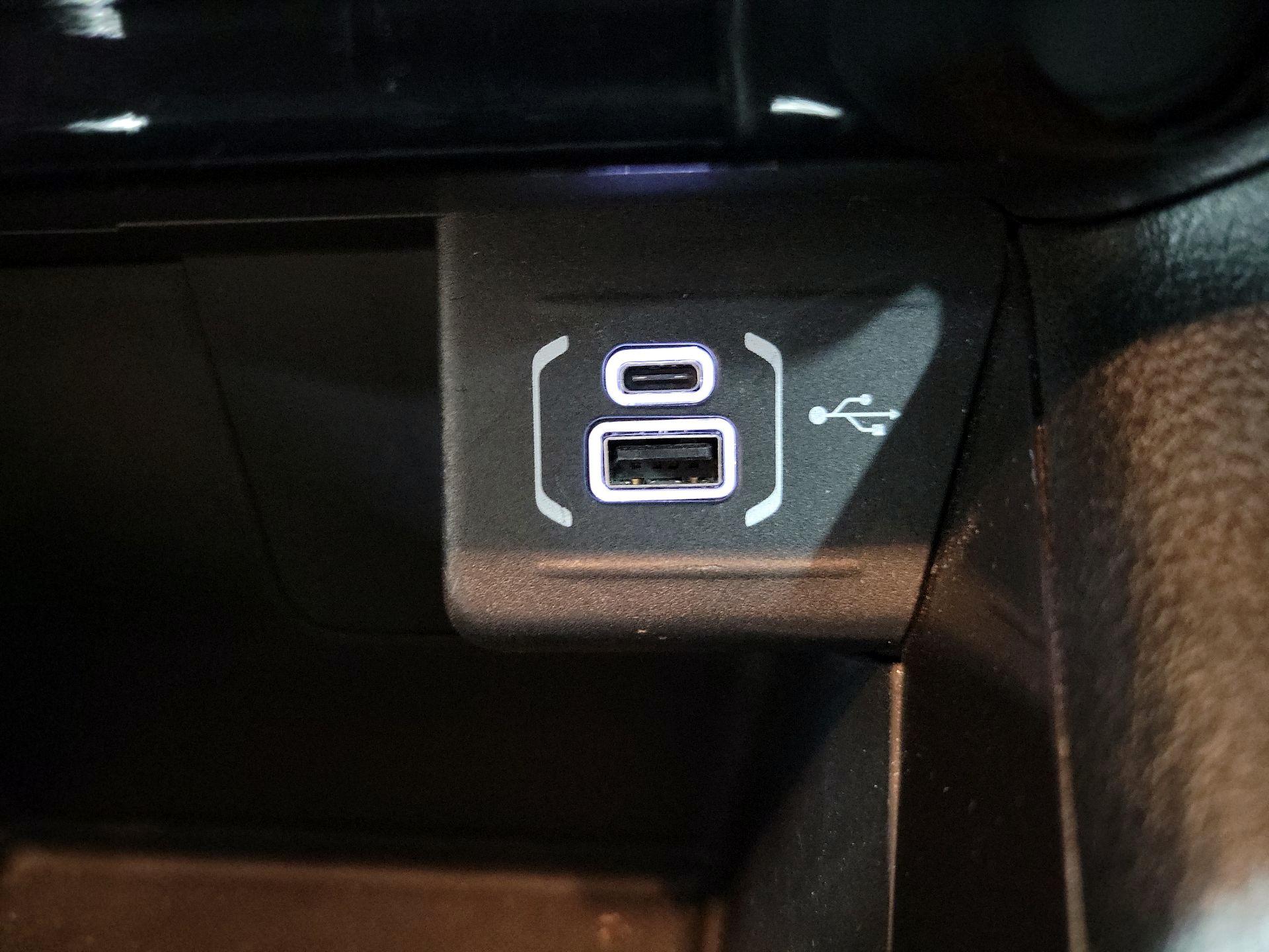 Thumbnail: 2025 Jeep Compass - 18