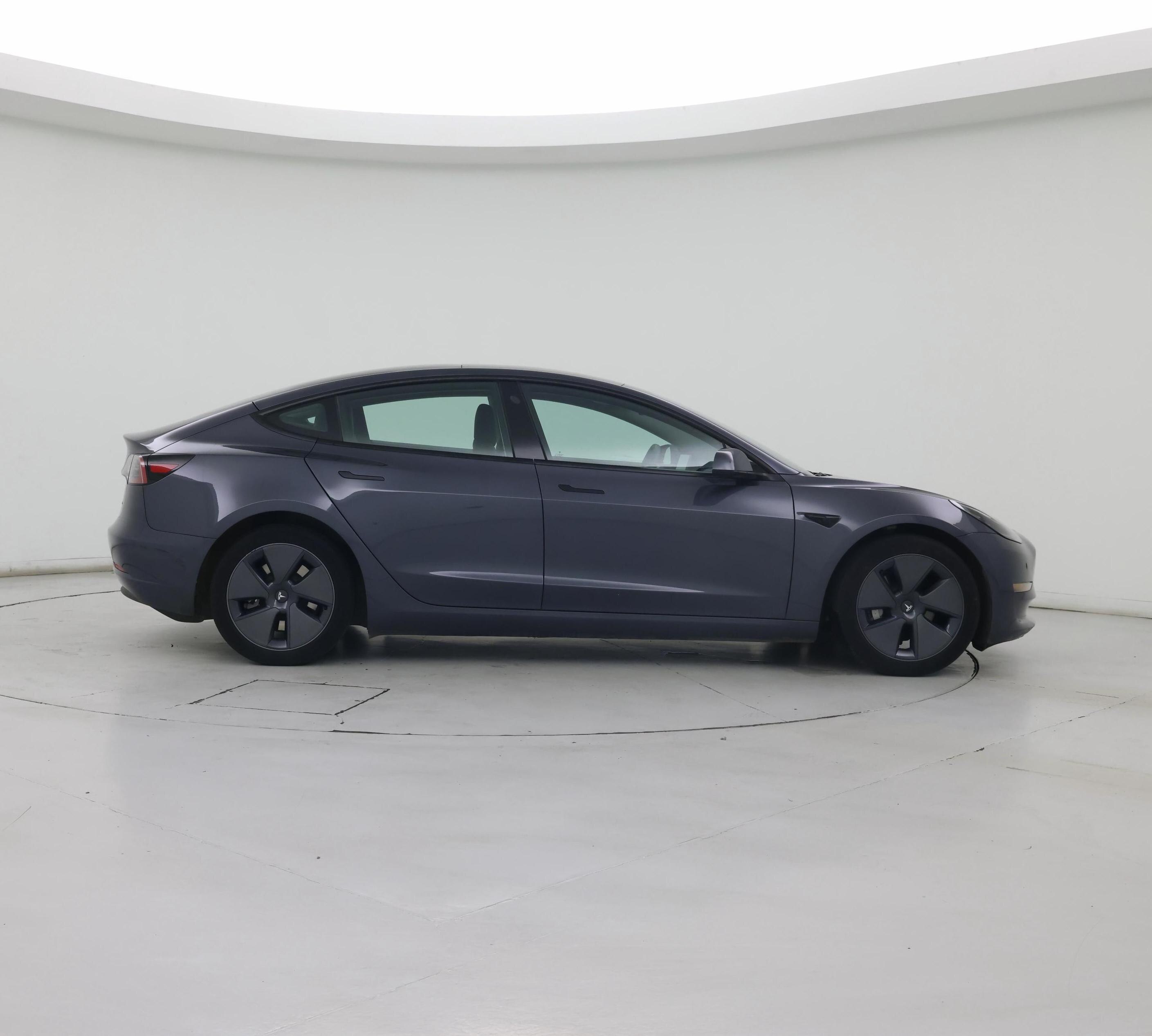 Thumbnail: 2023 Tesla Model 3 - 7