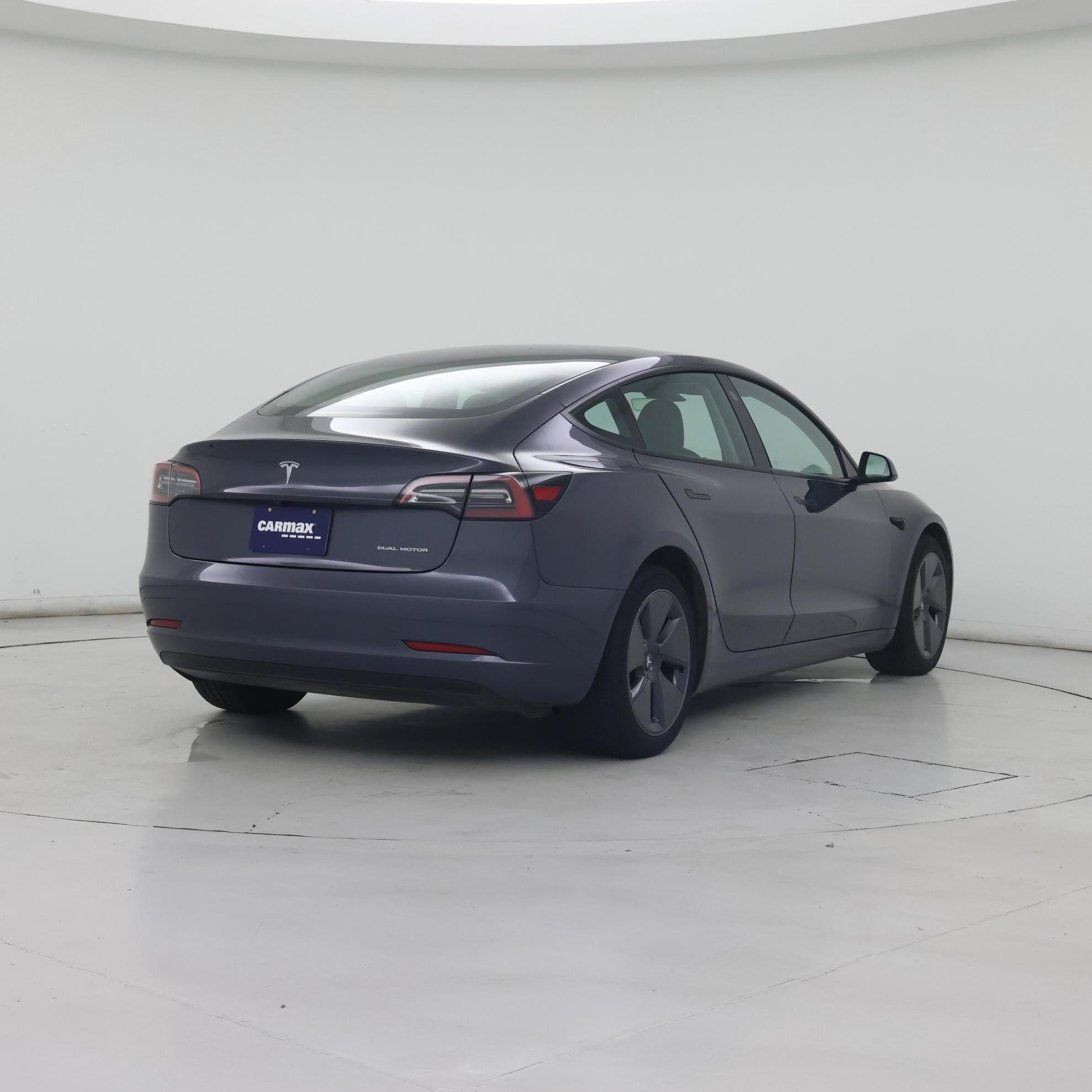Thumbnail: 2023 Tesla Model 3 - 8