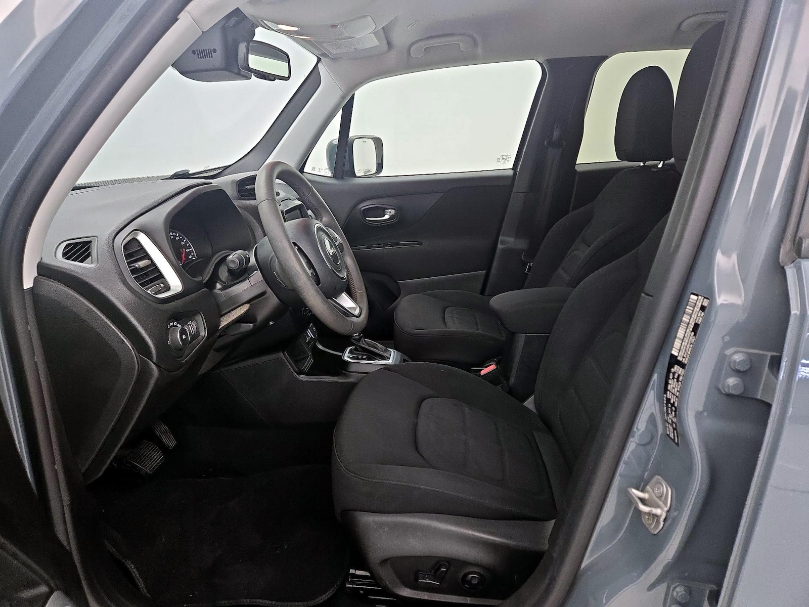 2018 Jeep Renegade Latitude - Photo 12