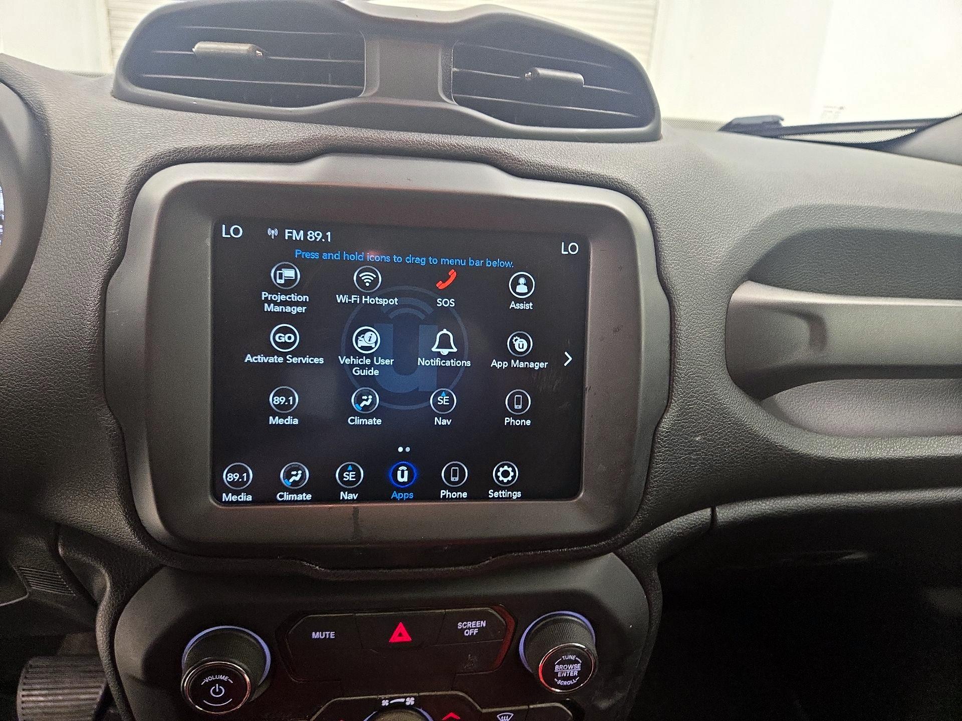 Thumbnail: 2018 Jeep Renegade - 14