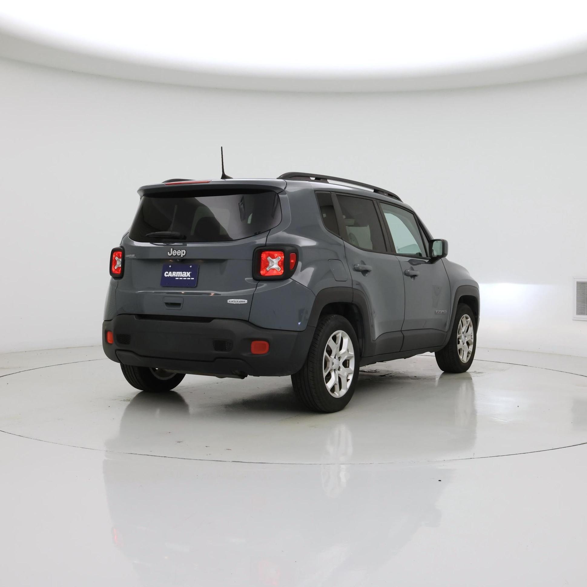 Thumbnail: 2018 Jeep Renegade - 8