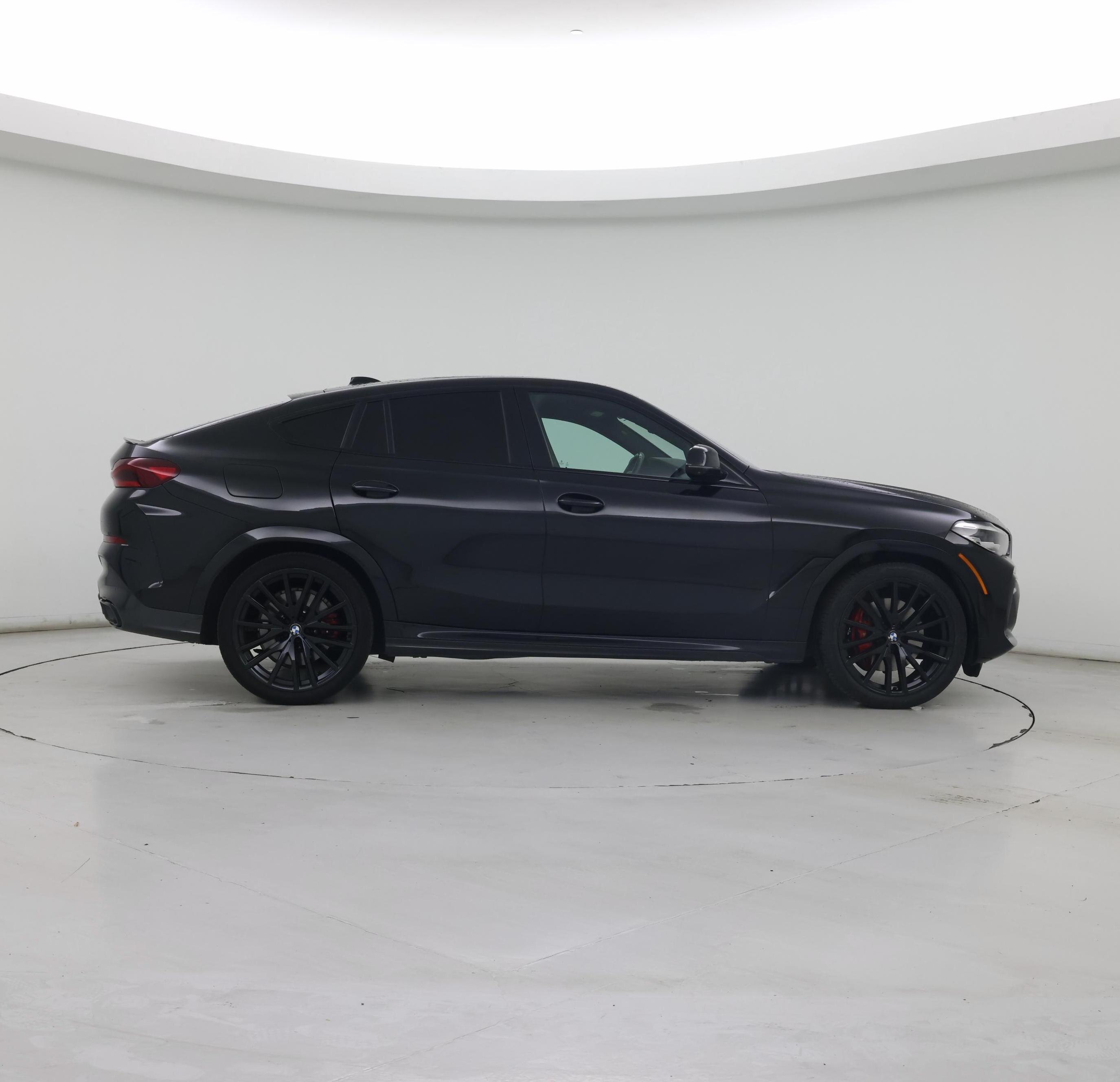 Thumbnail: 2021 BMW X6 - 7