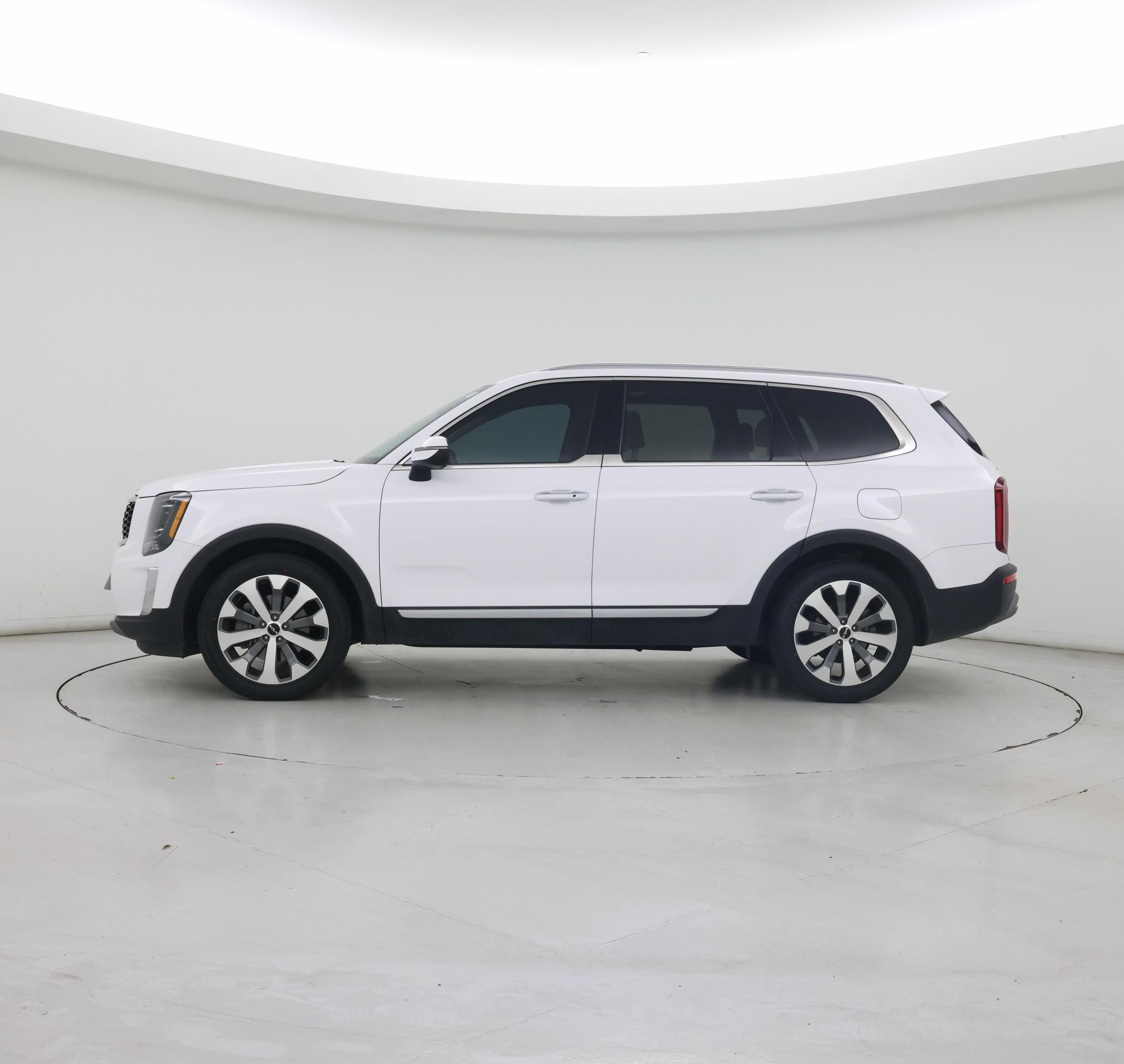 Thumbnail: 2022 Kia Telluride - 3