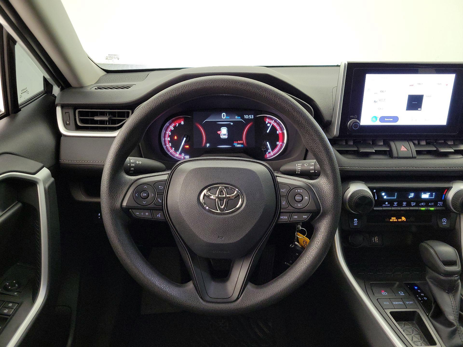 Thumbnail: 2025 Toyota RAV4 - 10