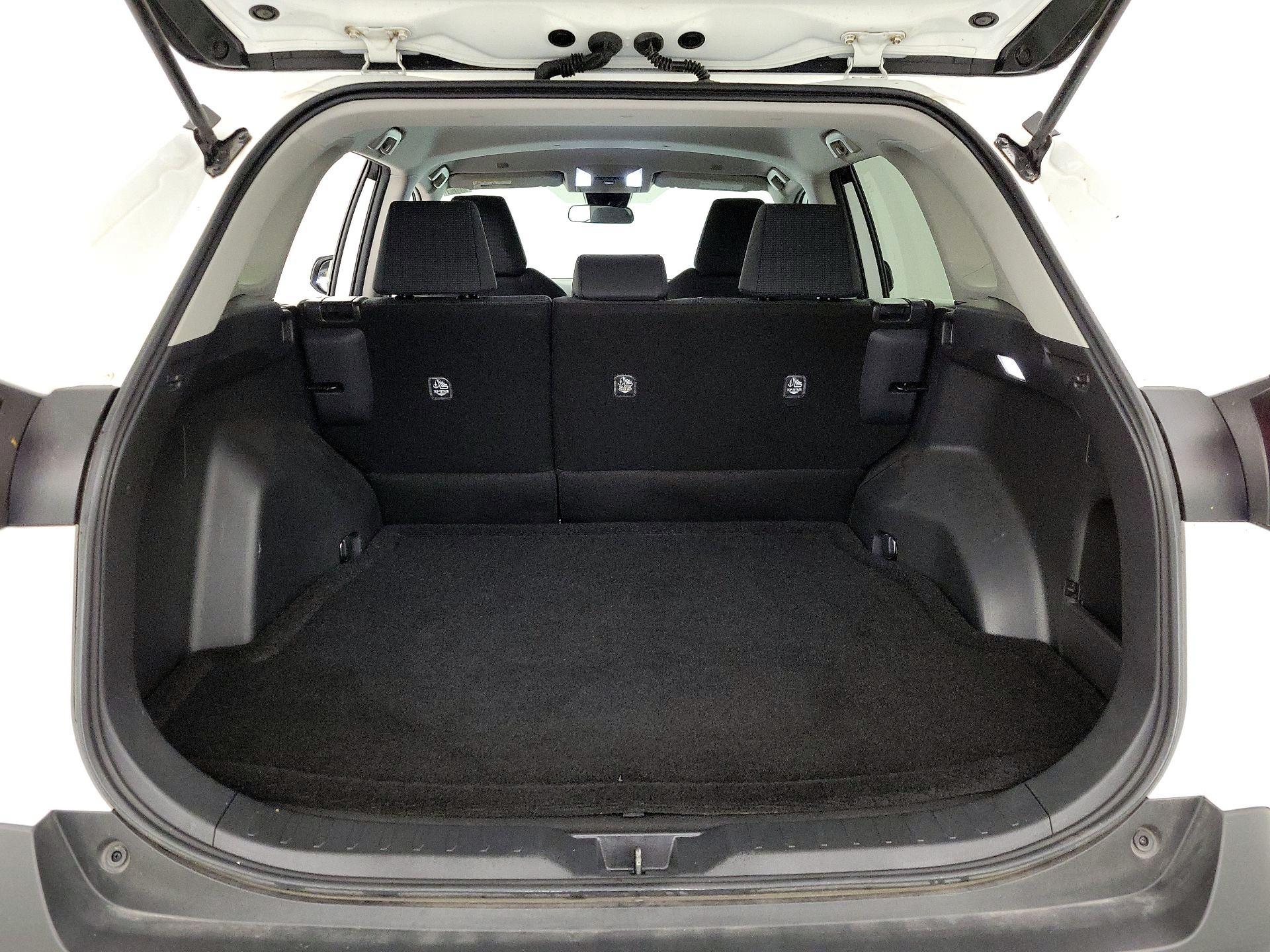 Thumbnail: 2025 Toyota RAV4 - 19