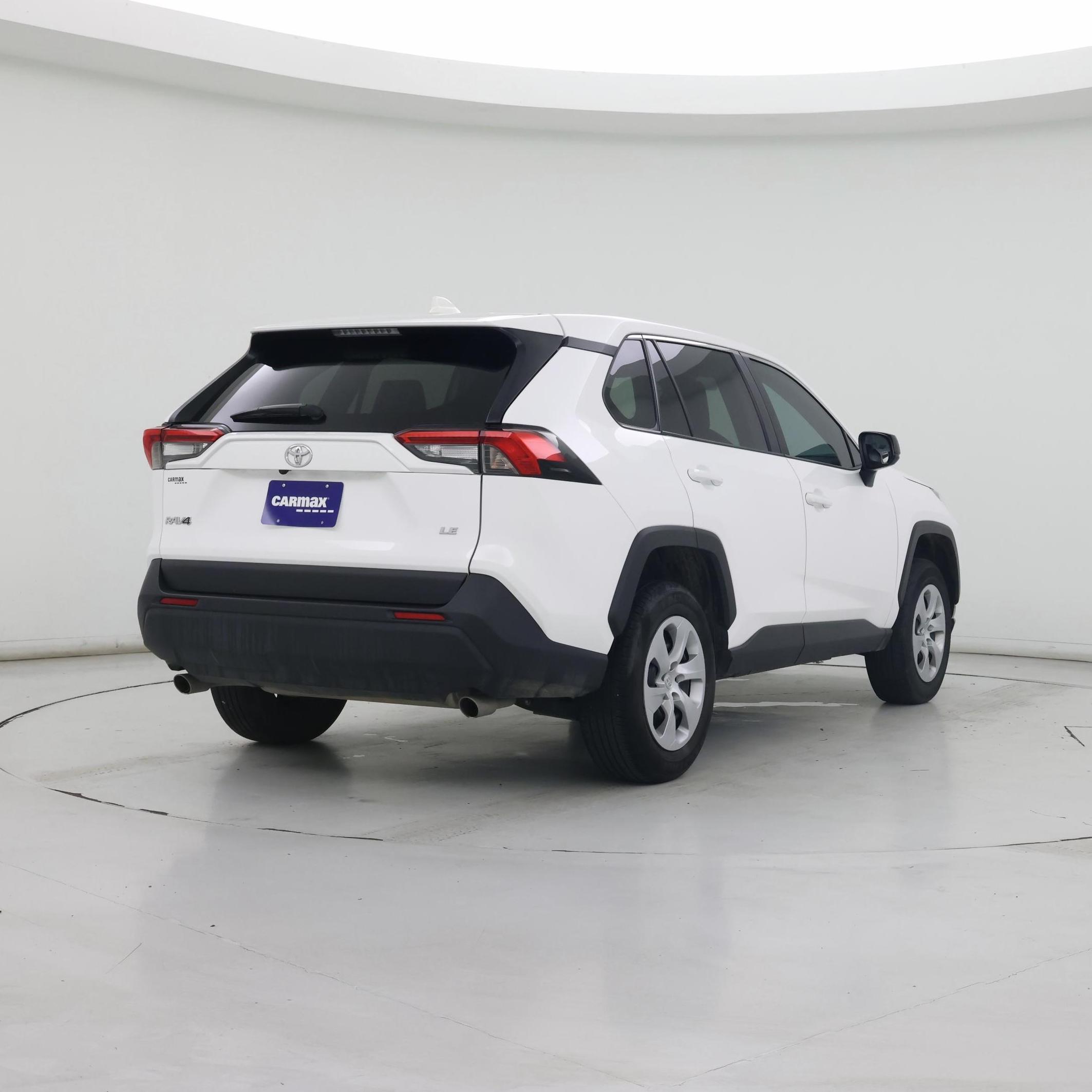 Thumbnail: 2025 Toyota RAV4 - 8