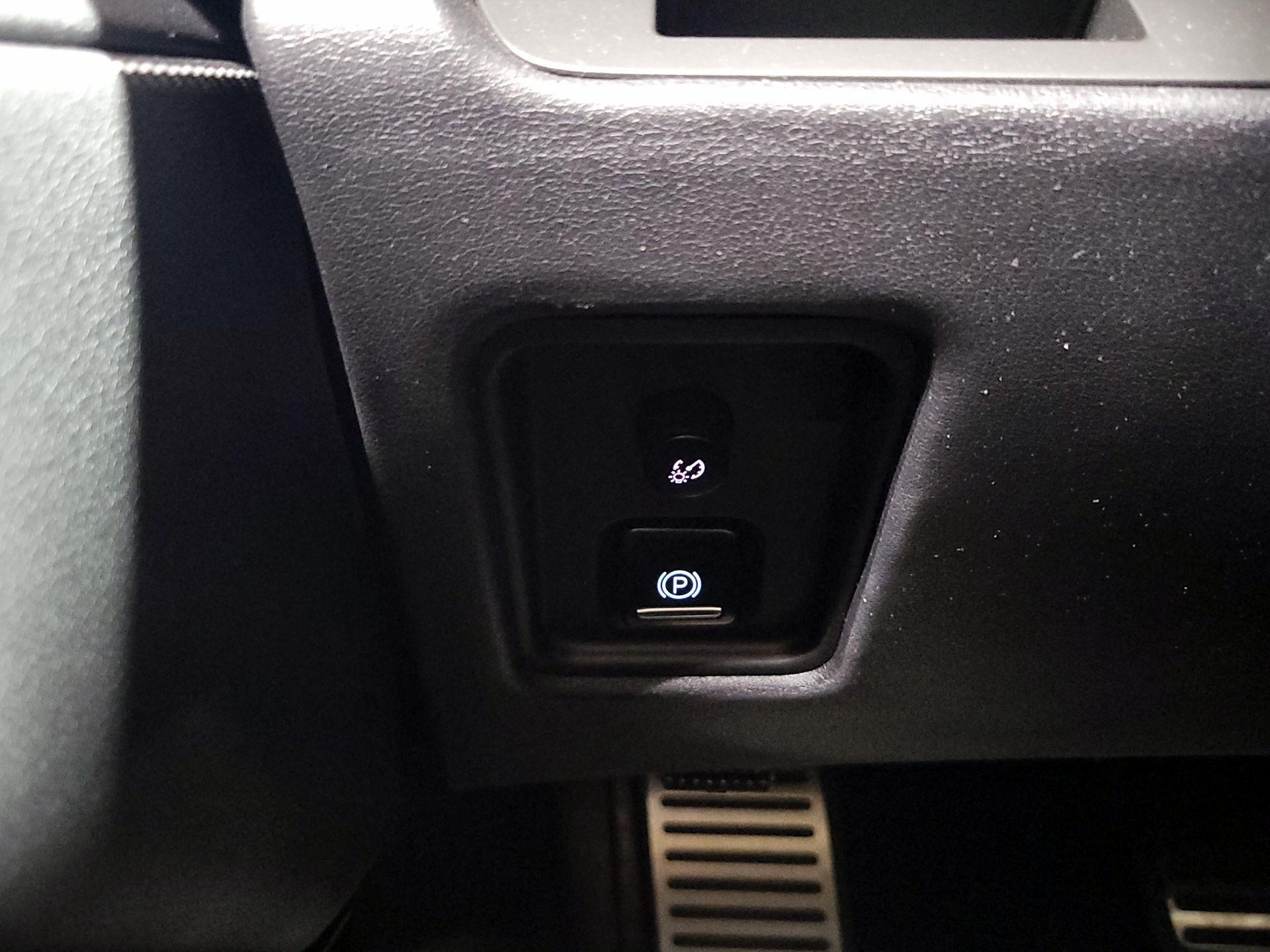 Thumbnail: 2024 Chevrolet Corvette - 13