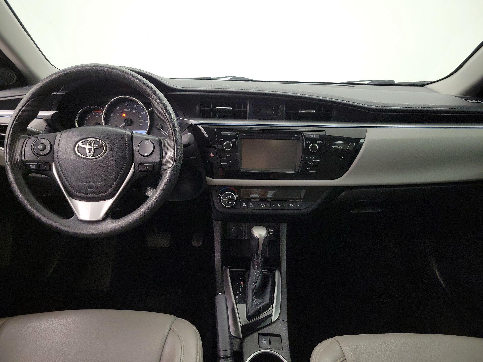 Thumbnail: 2016 Toyota Corolla - 9