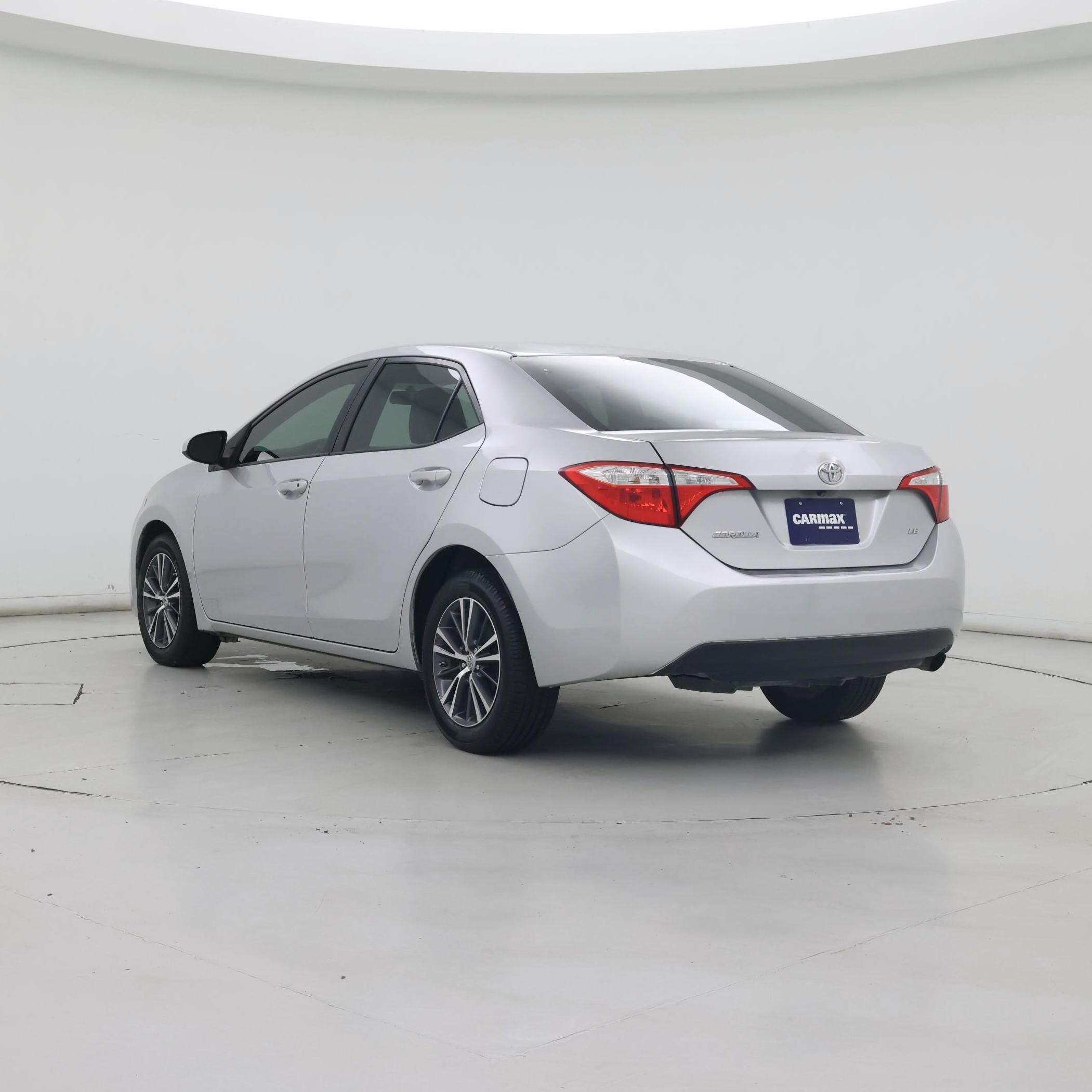 Thumbnail: 2016 Toyota Corolla - 2