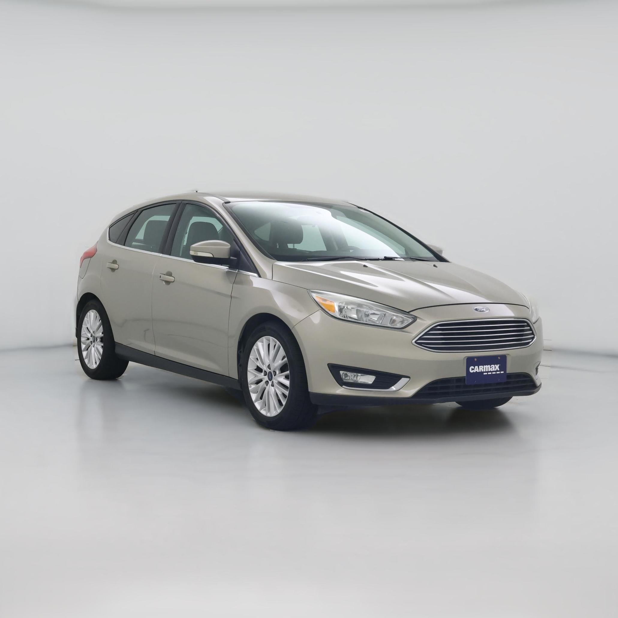 Thumbnail: 2015 Ford Focus - 1
