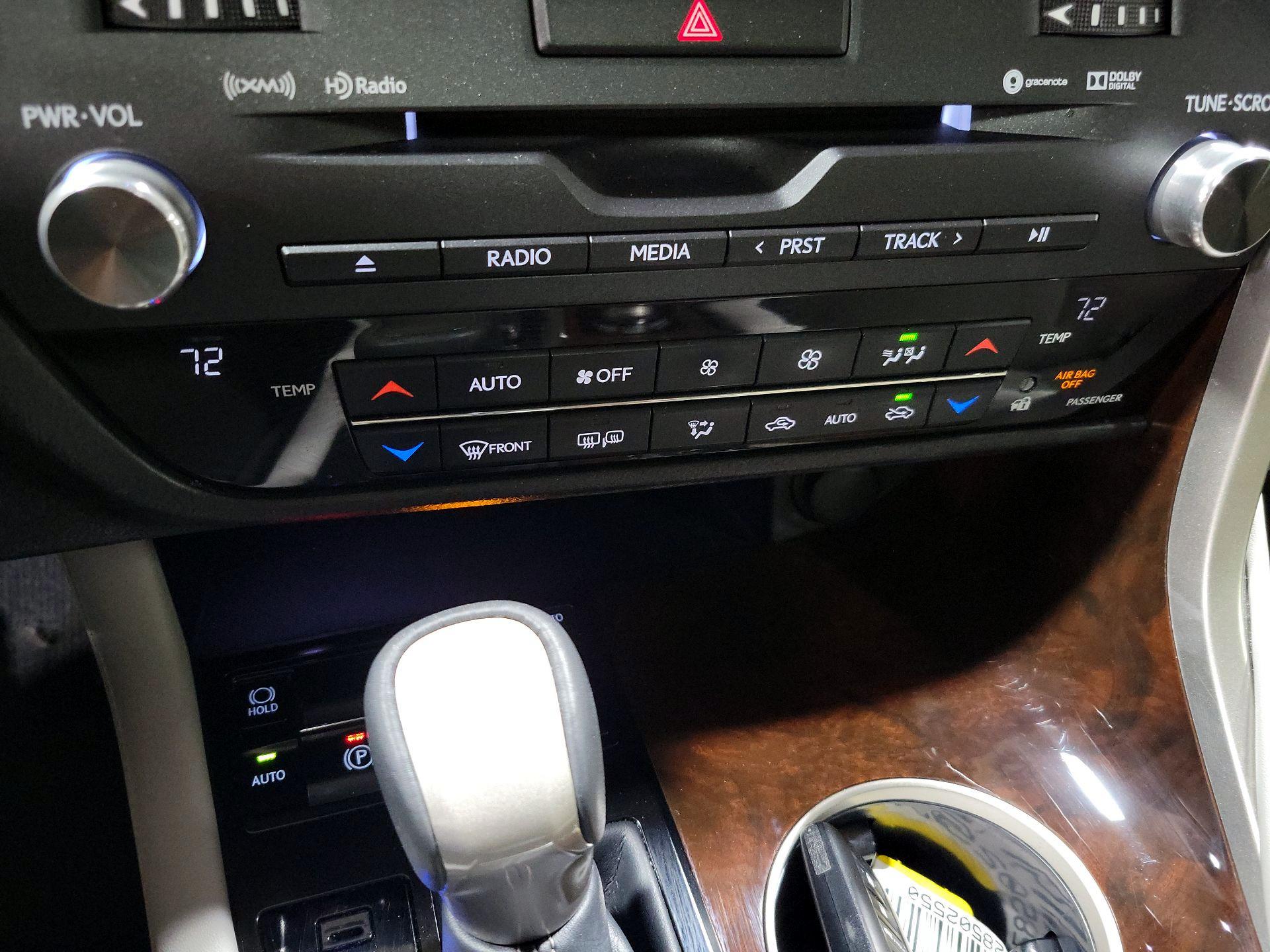 Thumbnail: 2017 Lexus RX - 17