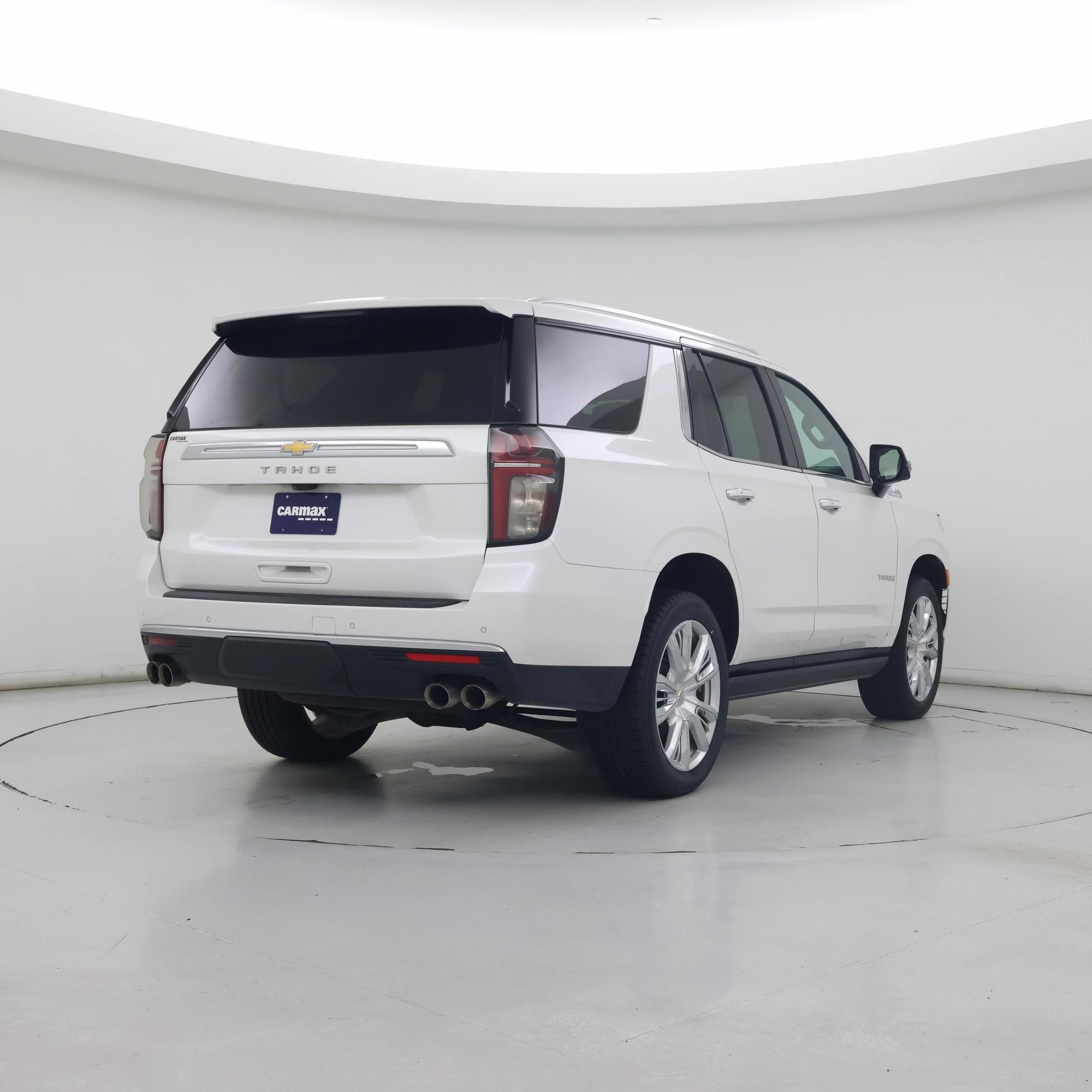 Thumbnail: 2022 Chevrolet Tahoe - 8