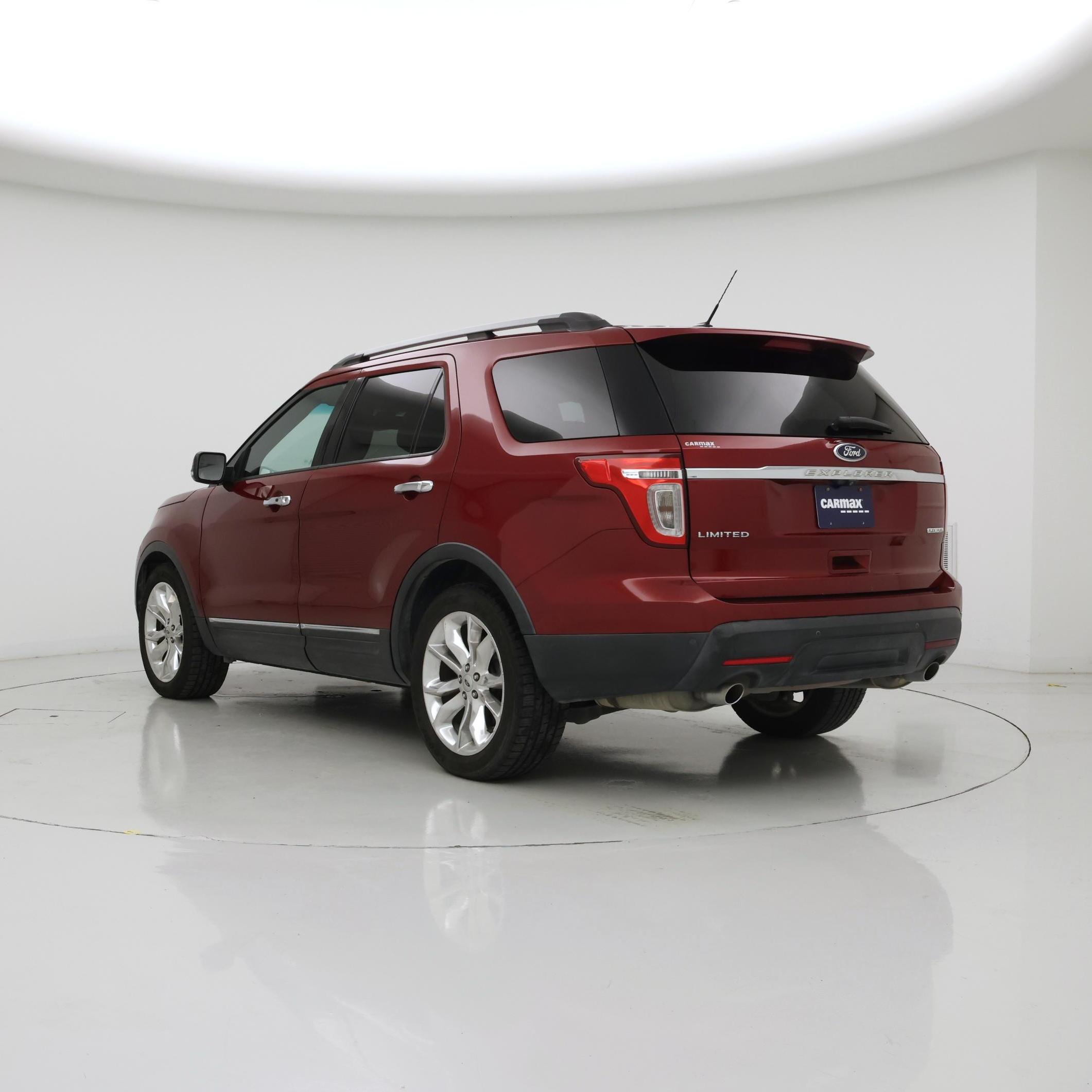Thumbnail: 2015 Ford Explorer - 2