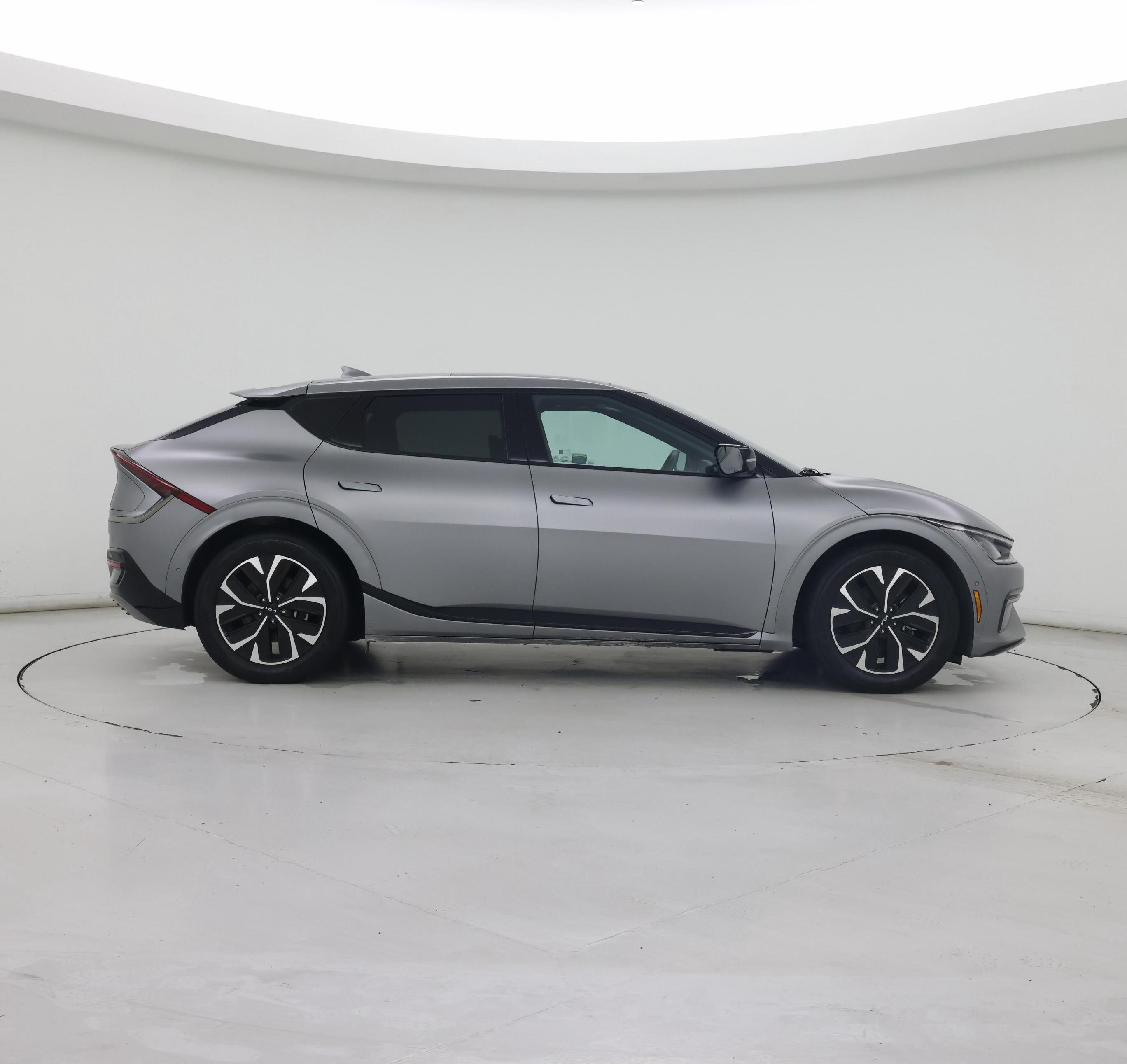 Thumbnail: 2023 Kia EV6 - 7