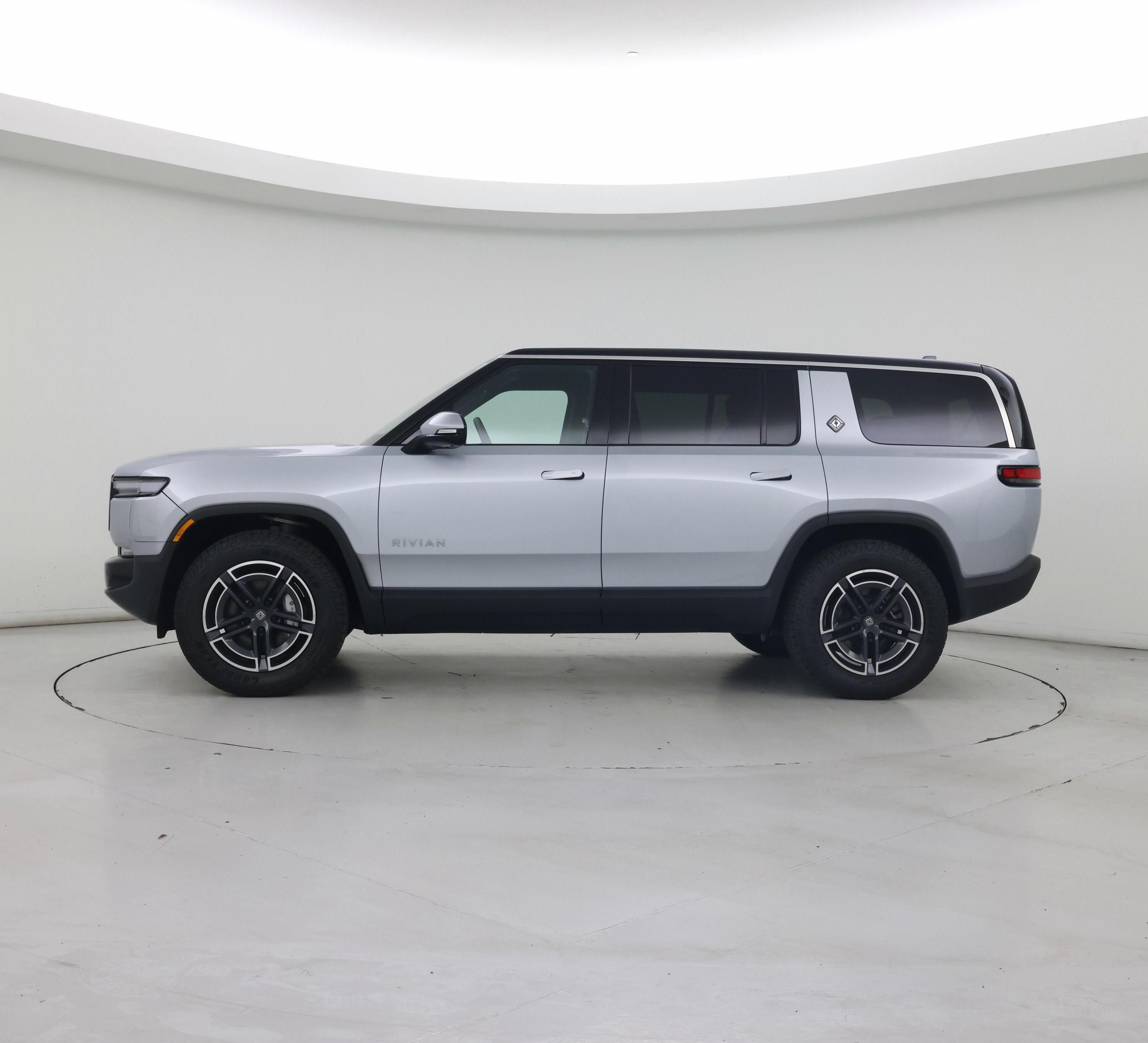 Thumbnail: 2026 Rivian R1S - 3
