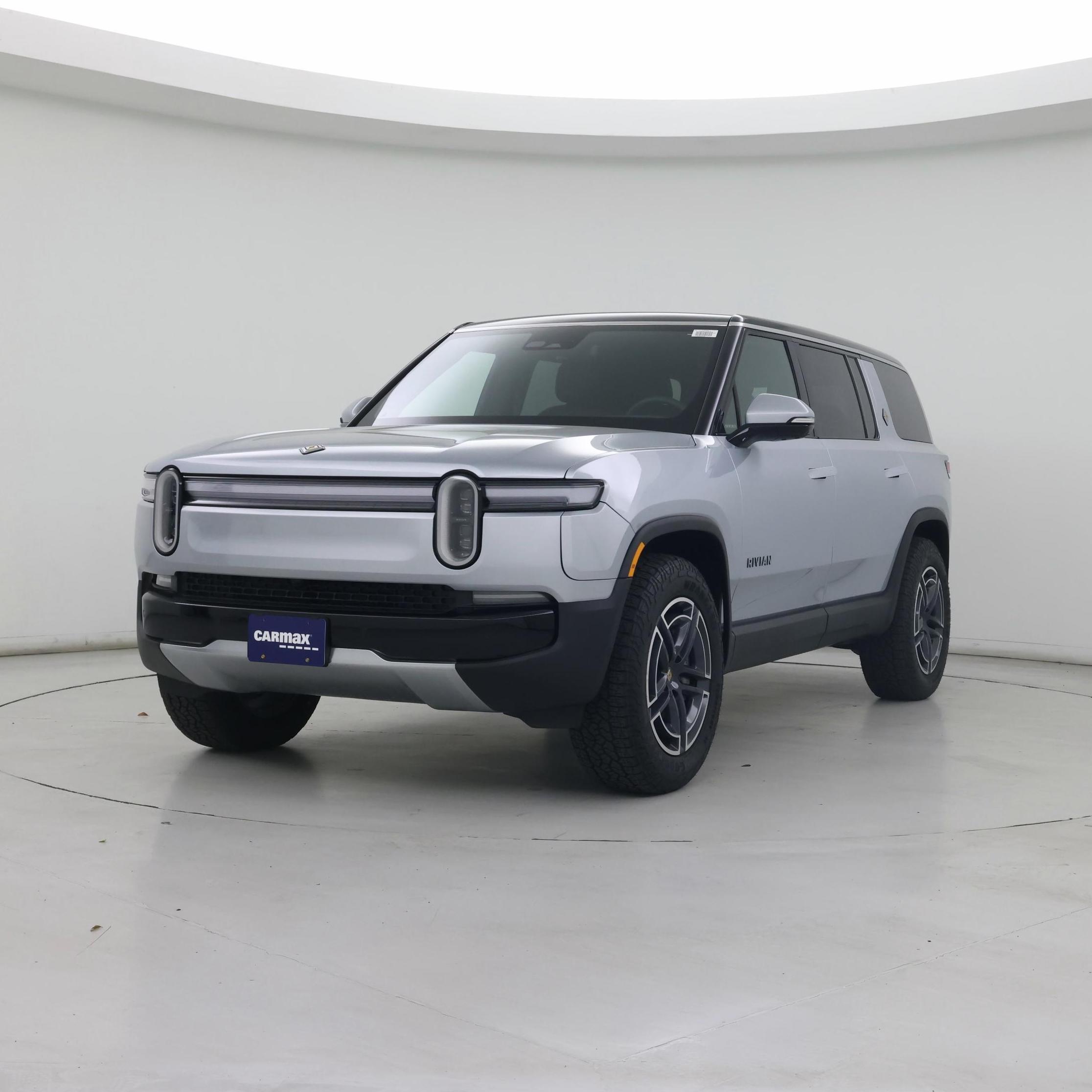 Thumbnail: 2026 Rivian R1S - 4