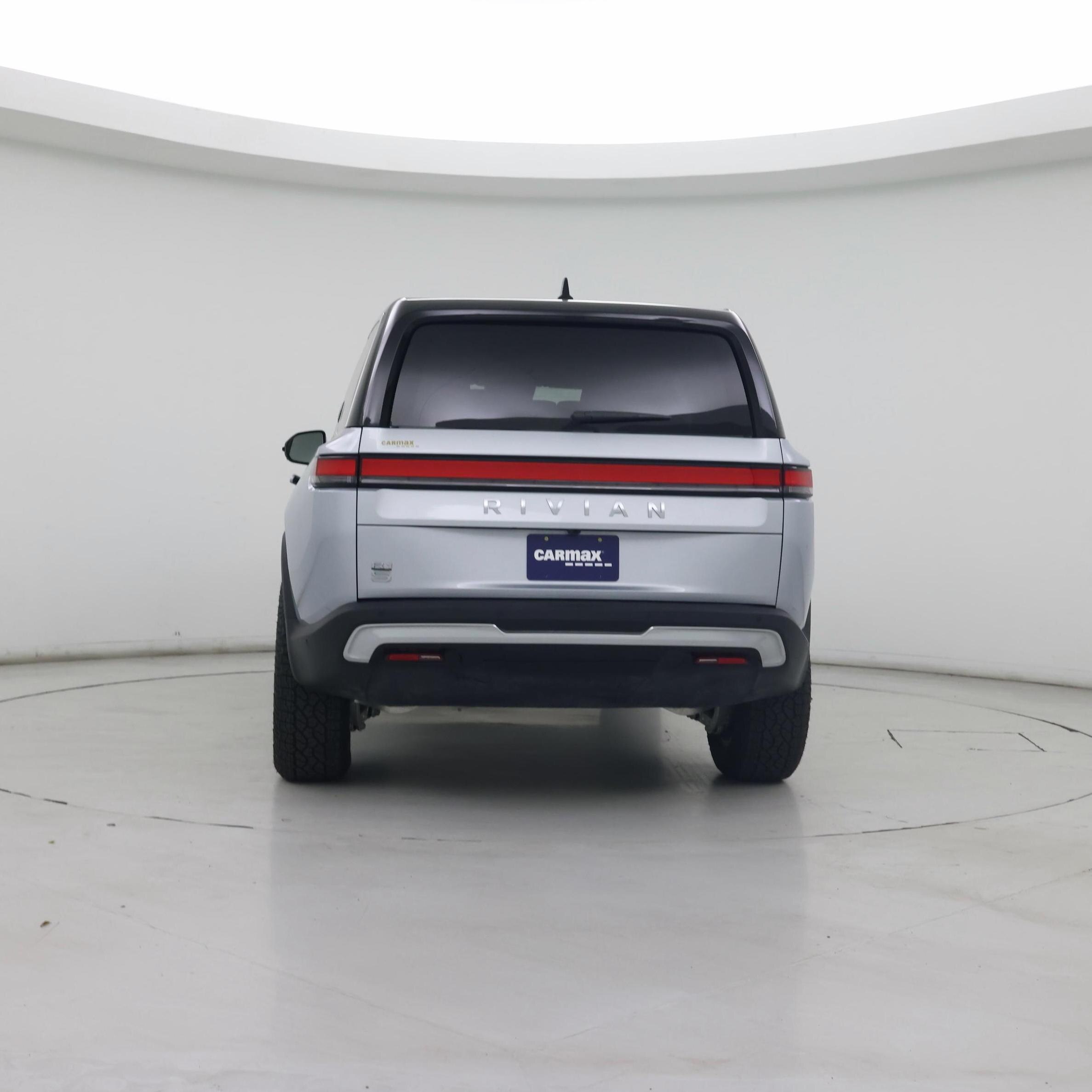 Thumbnail: 2026 Rivian R1S - 6