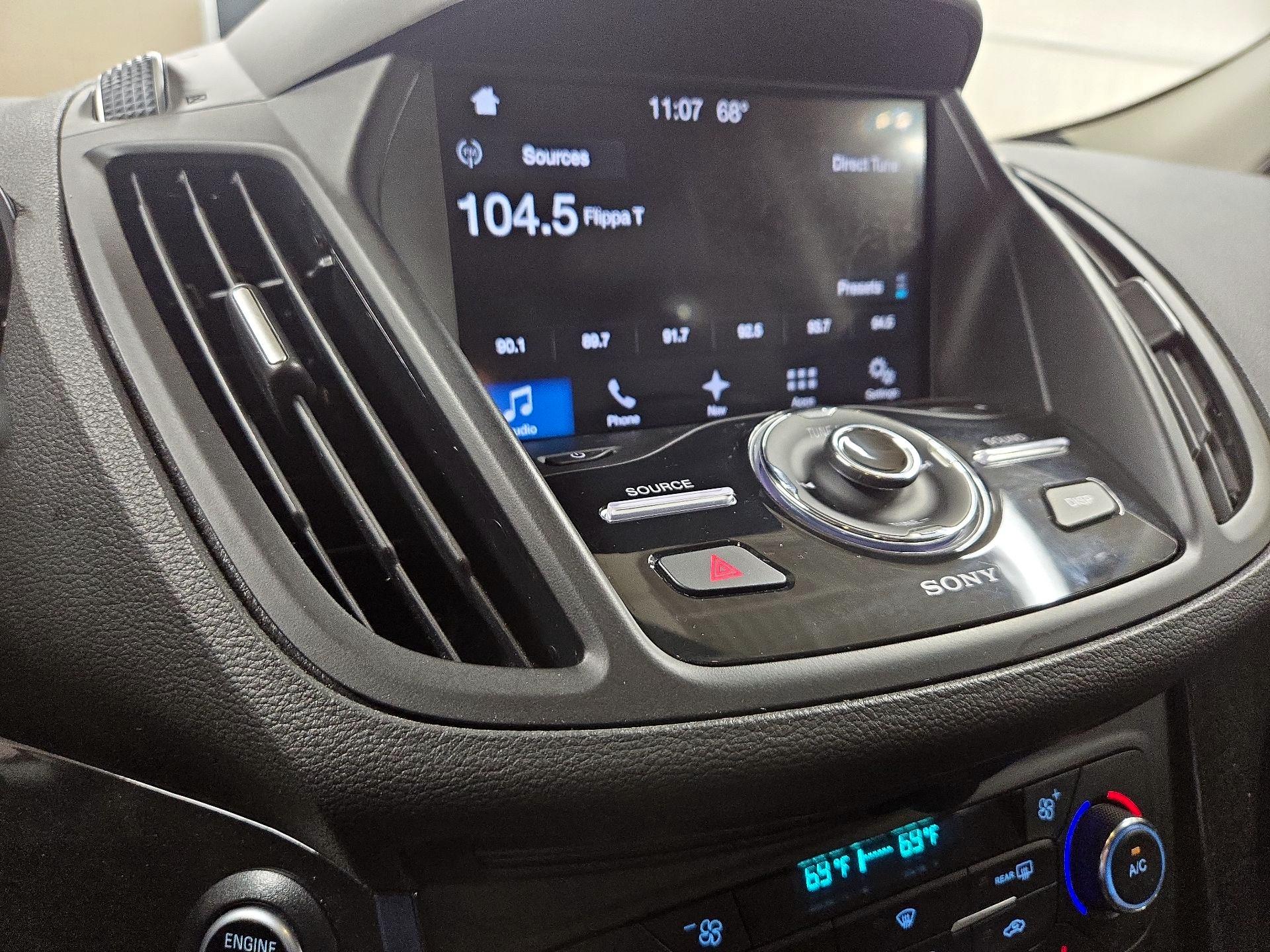 Thumbnail: 2017 Ford Escape - 15