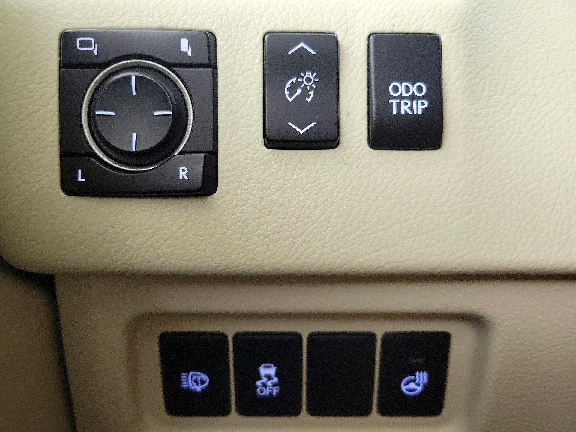 Thumbnail: 2015 Lexus GX - 13