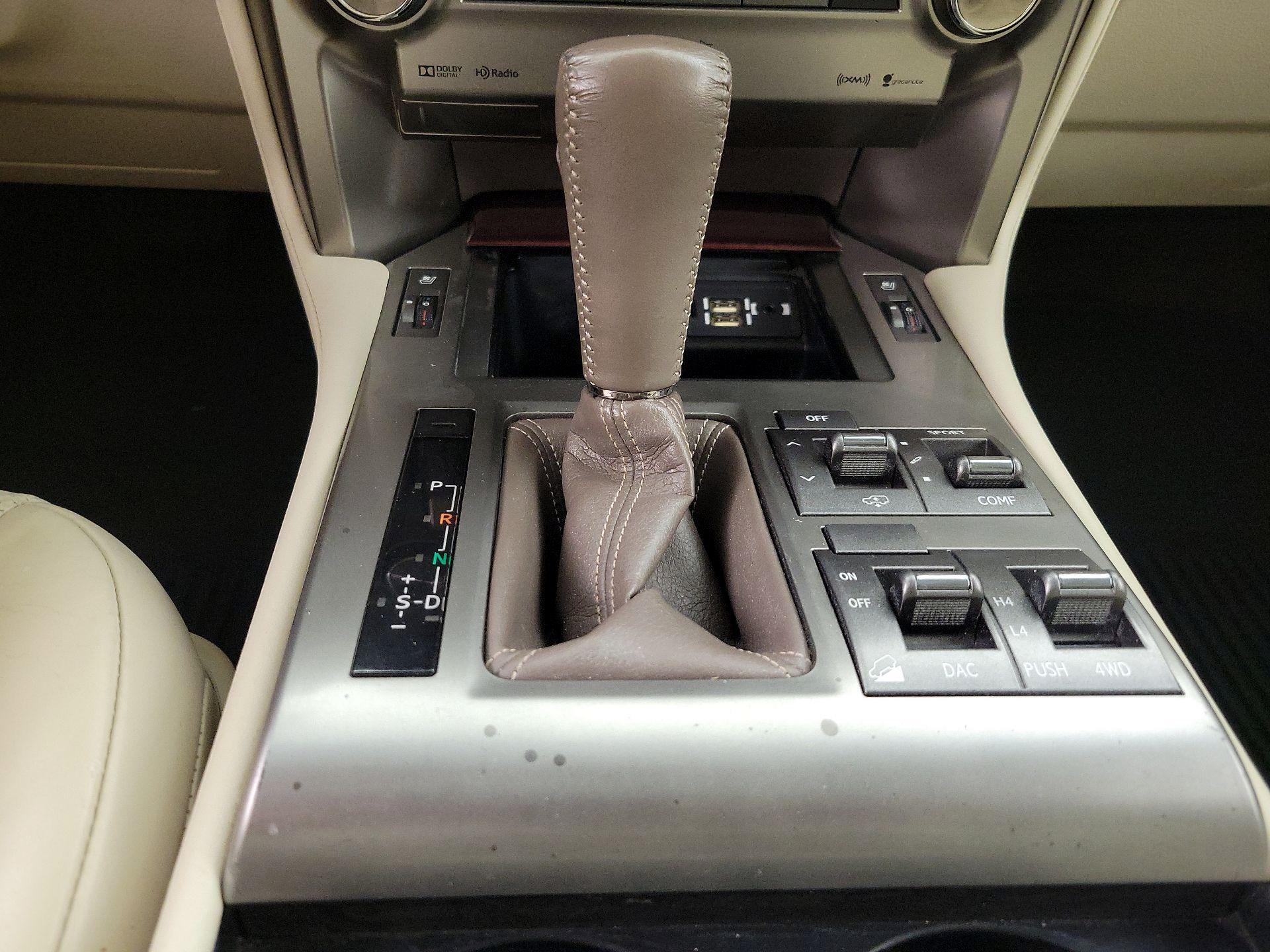 Thumbnail: 2015 Lexus GX - 17