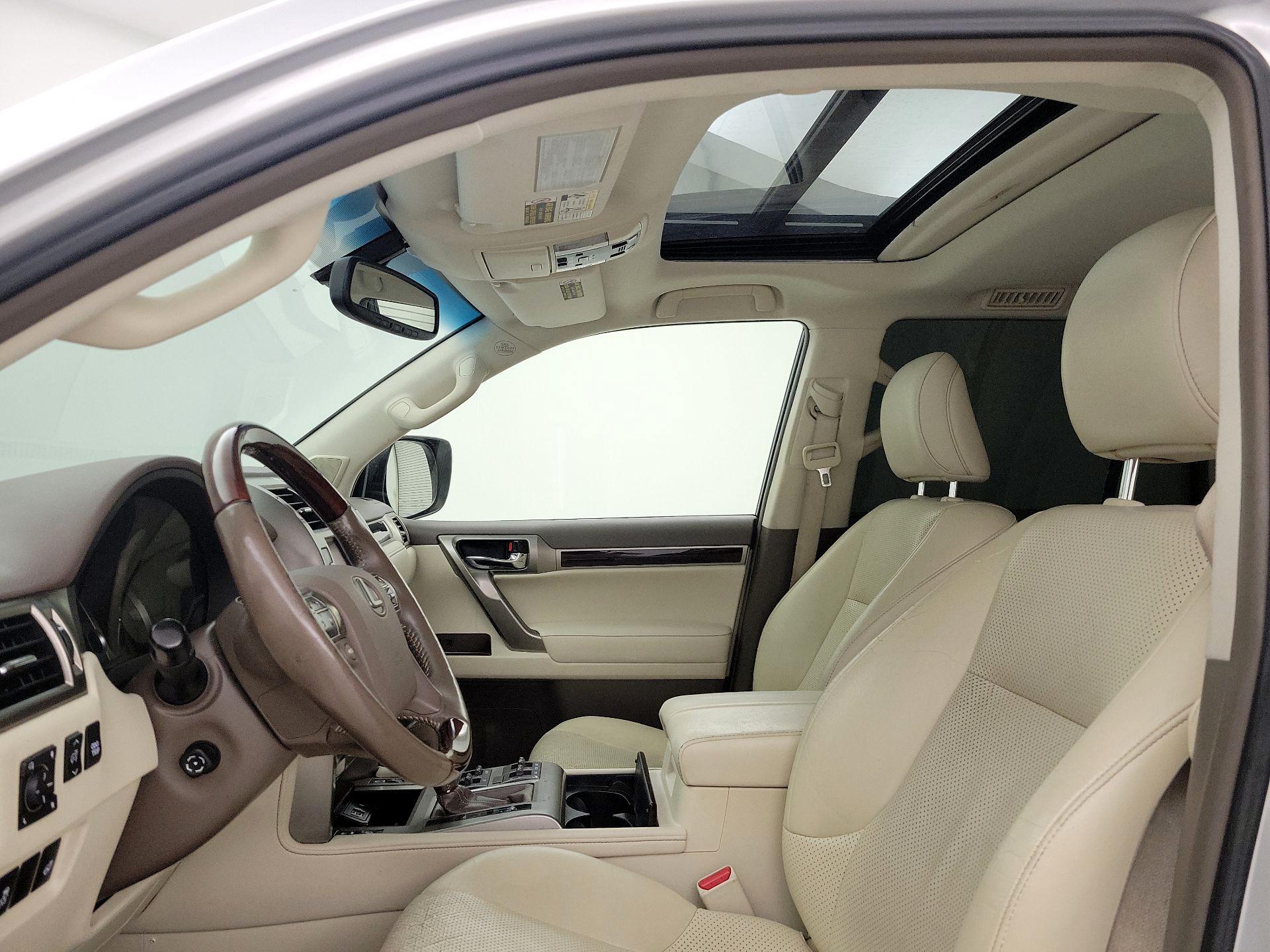 Thumbnail: 2015 Lexus GX - 19