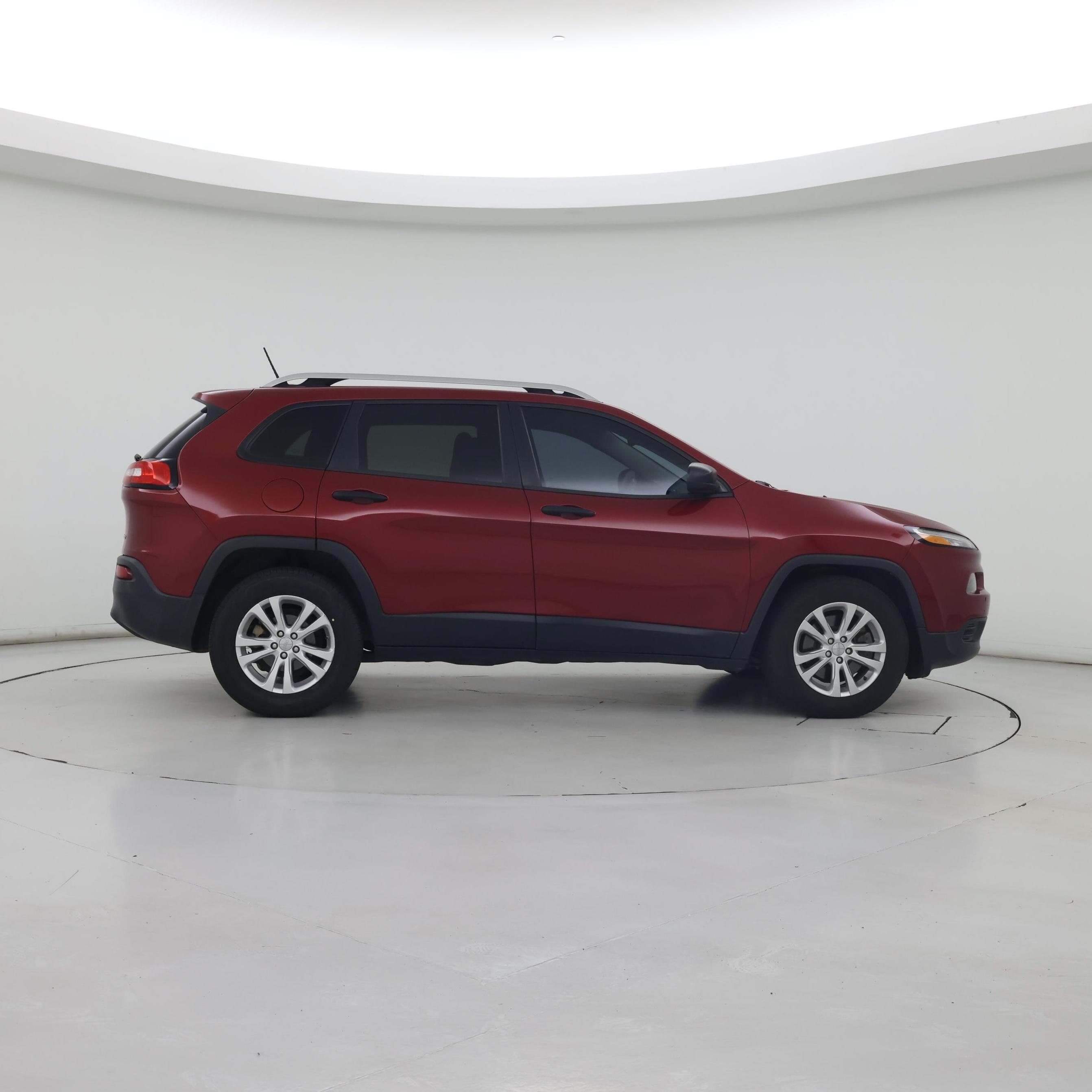 Thumbnail: 2015 Jeep Cherokee - 7
