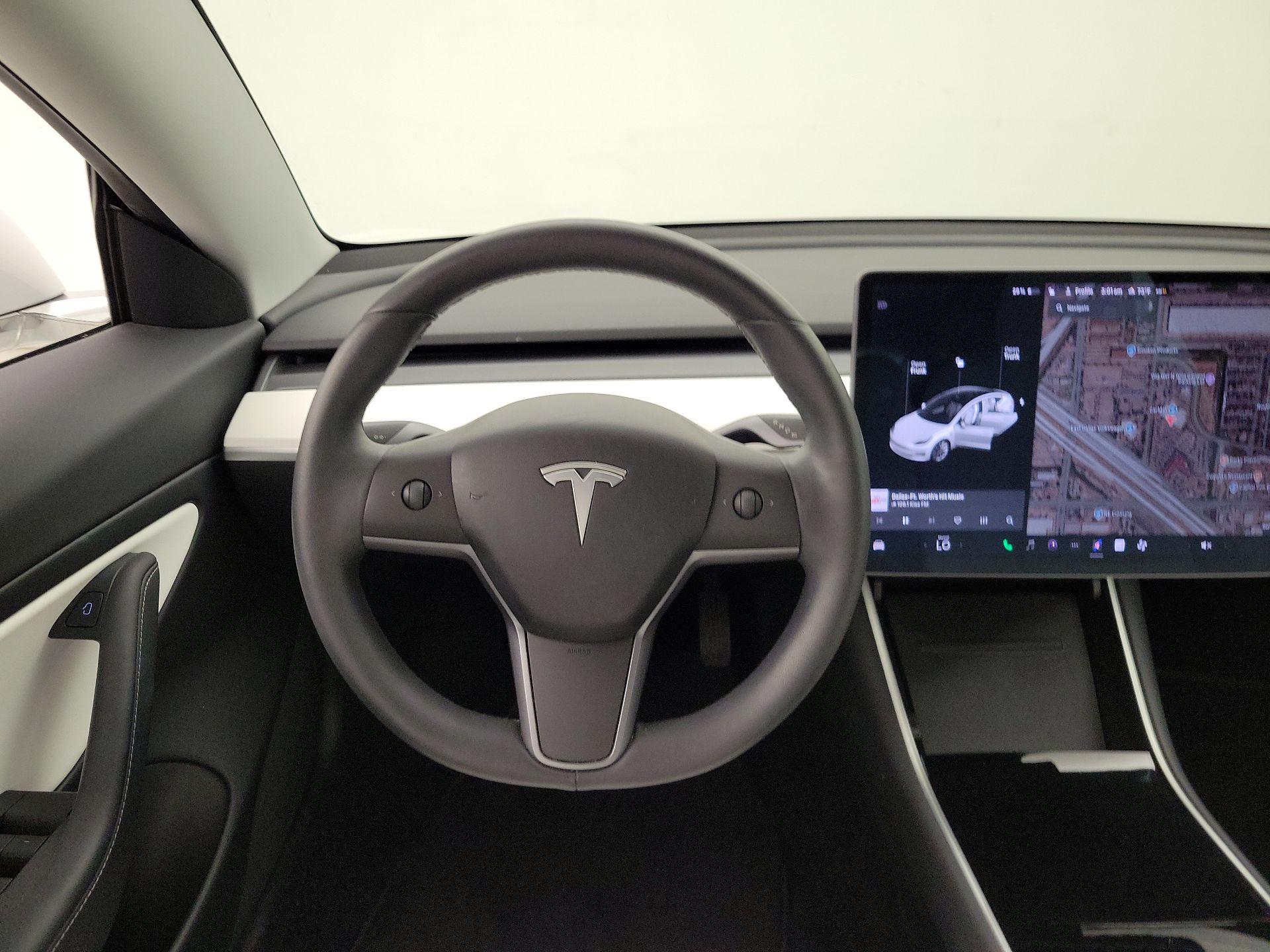 Thumbnail: 2020 Tesla Model 3 - 10