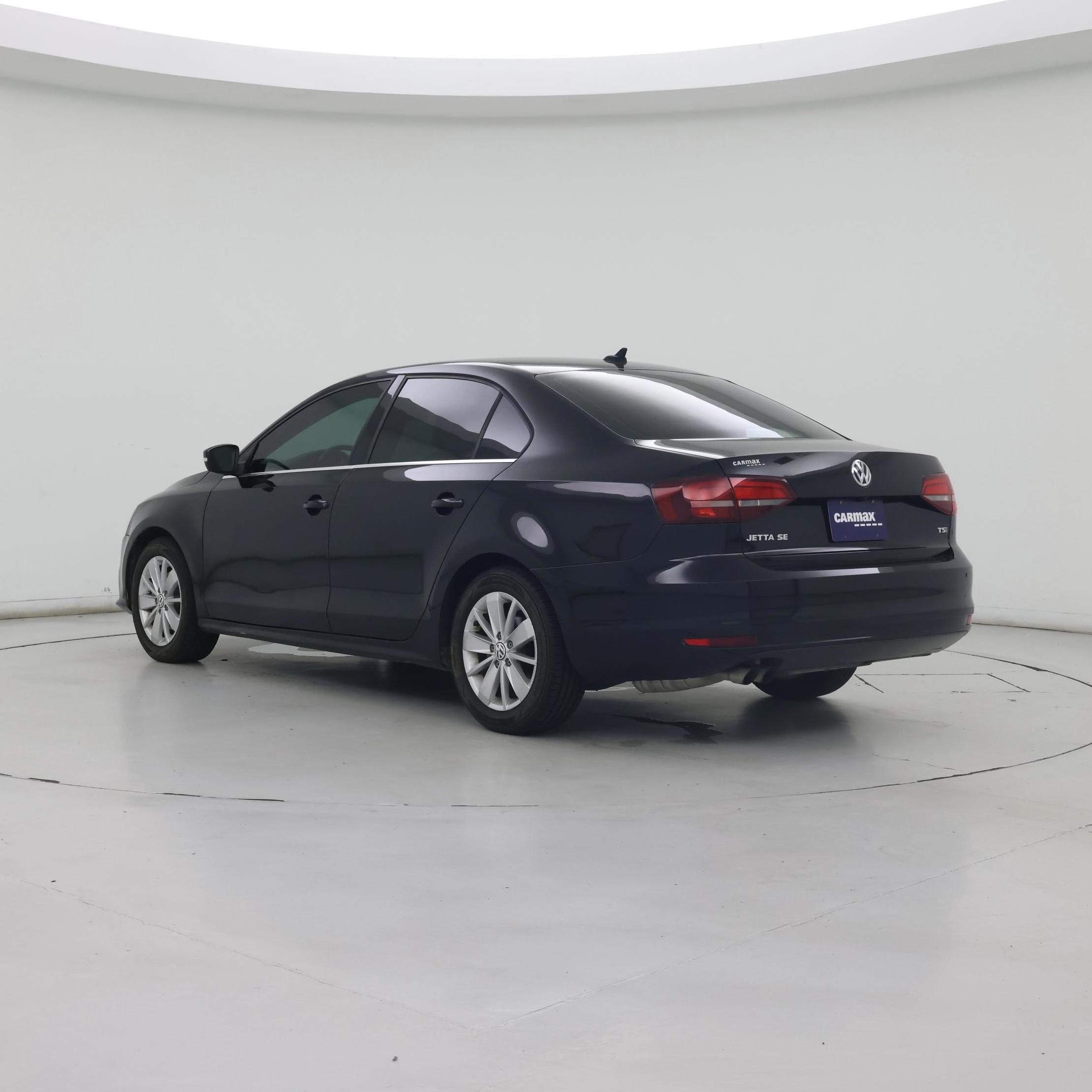 Thumbnail: 2016 Volkswagen Jetta - 2