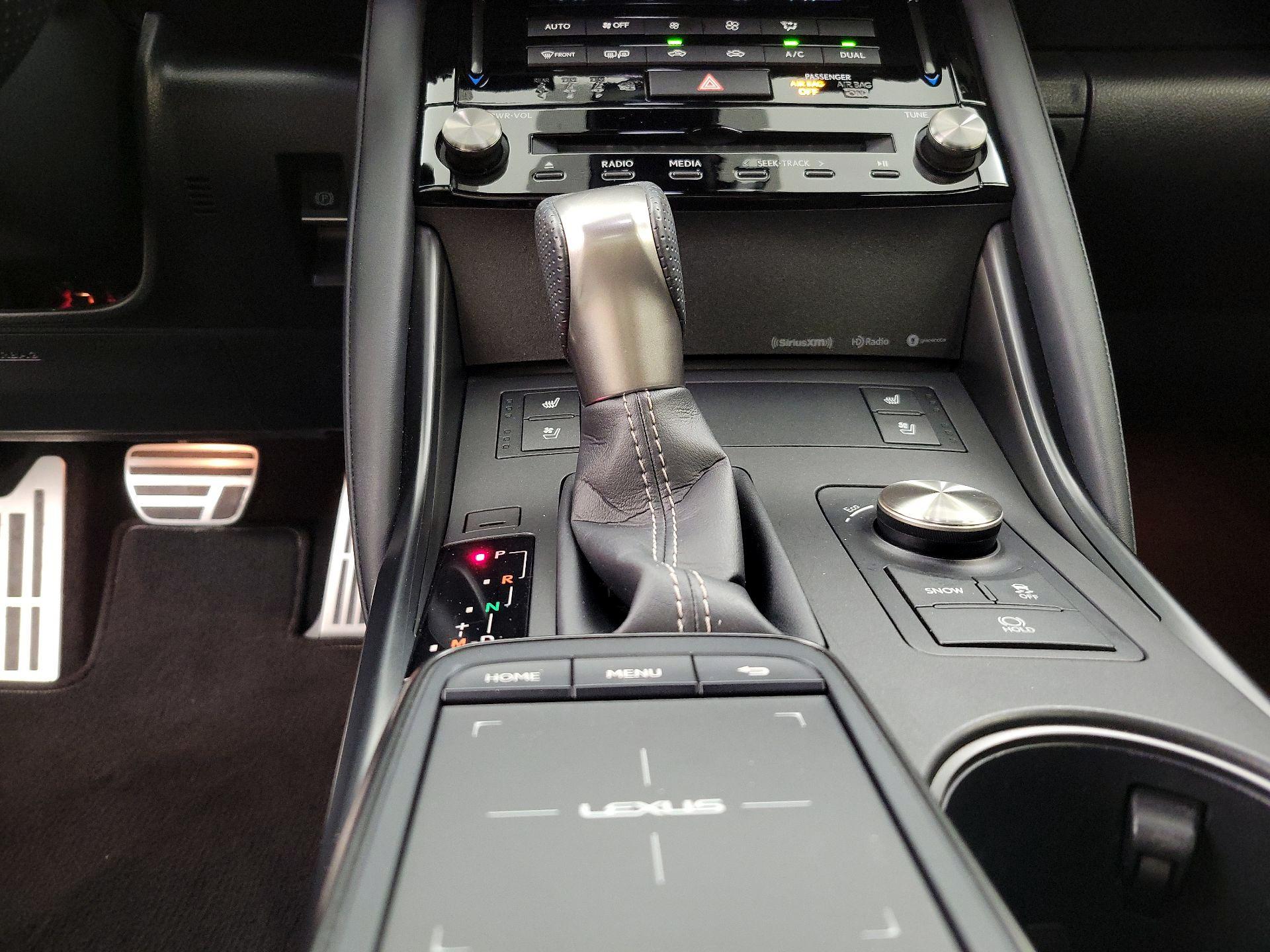 Thumbnail: 2022 Lexus IS - 17