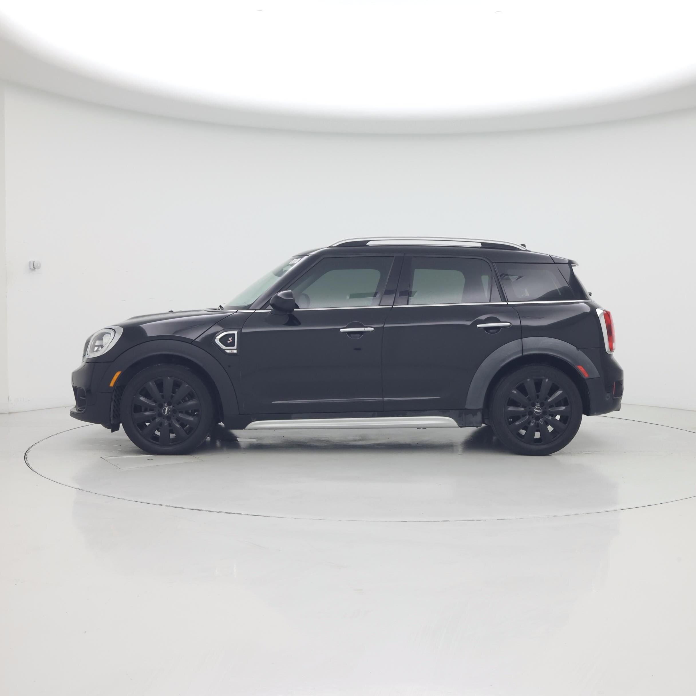 Thumbnail: 2017 MINI Cooper Countryman - 3