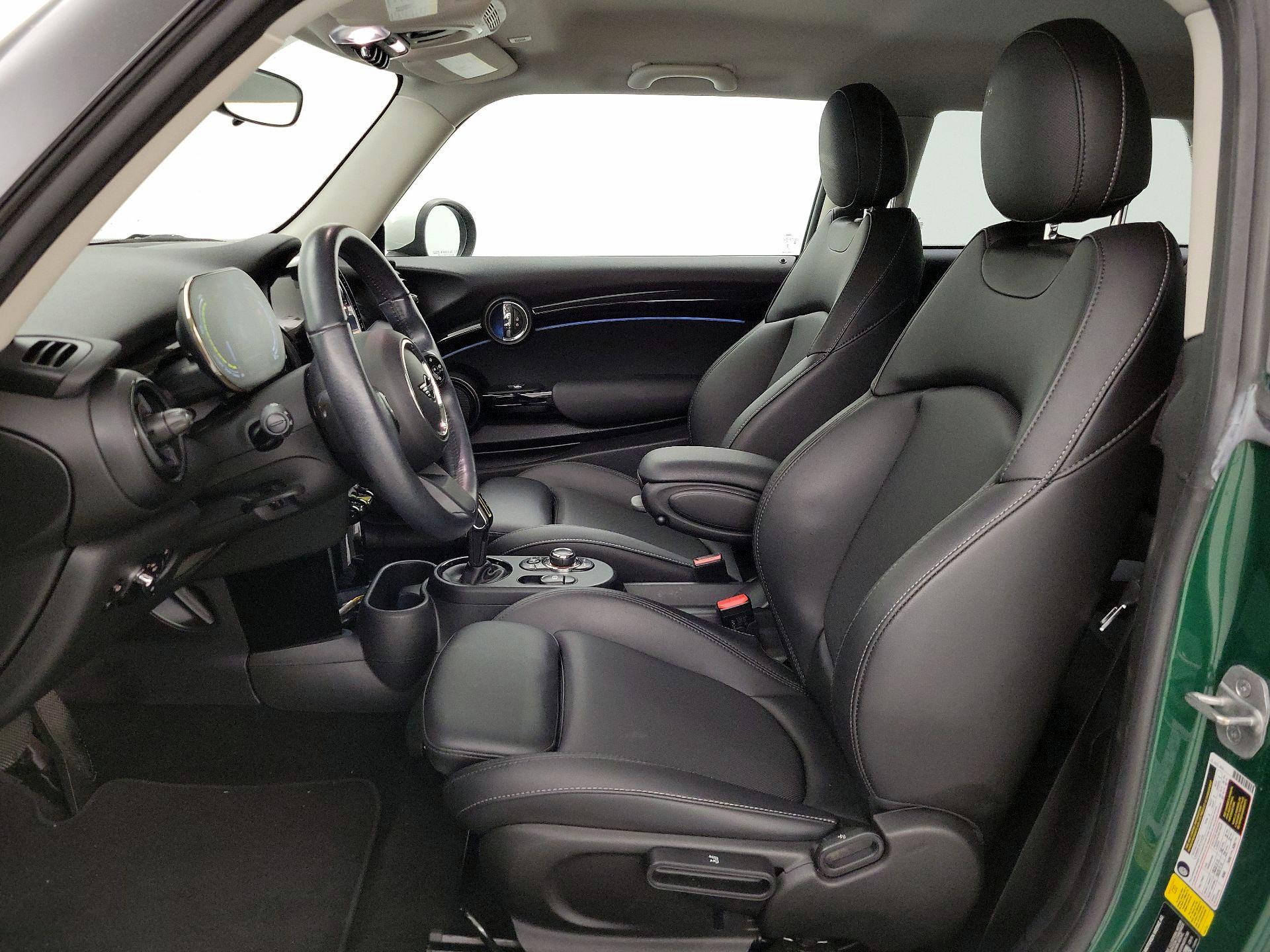 Thumbnail: 2022 MINI Cooper Hardtop - 11