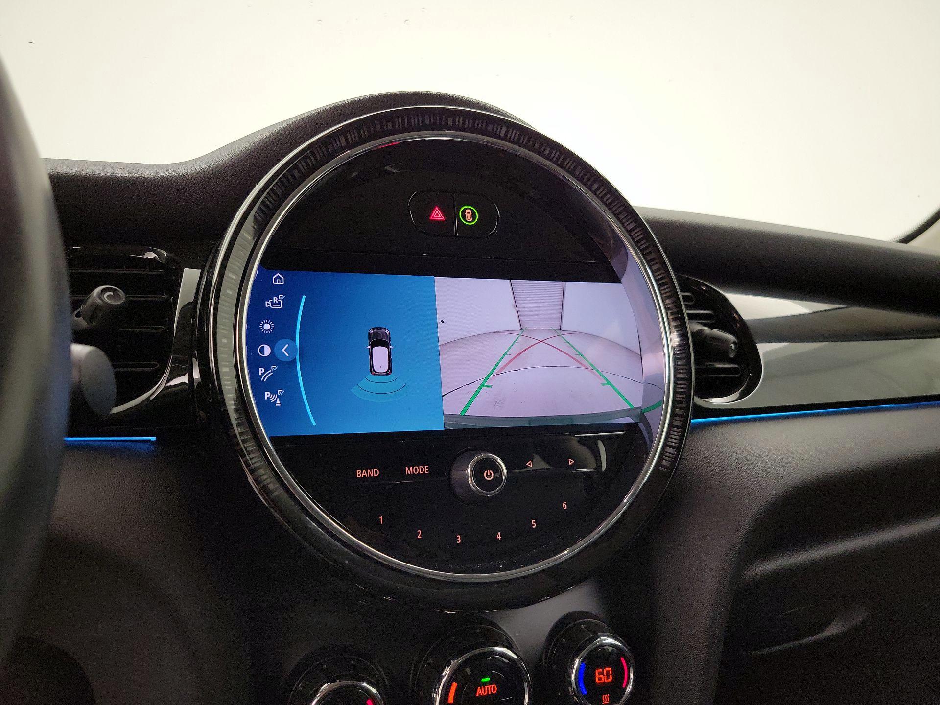 Thumbnail: 2022 MINI Cooper Hardtop - 15