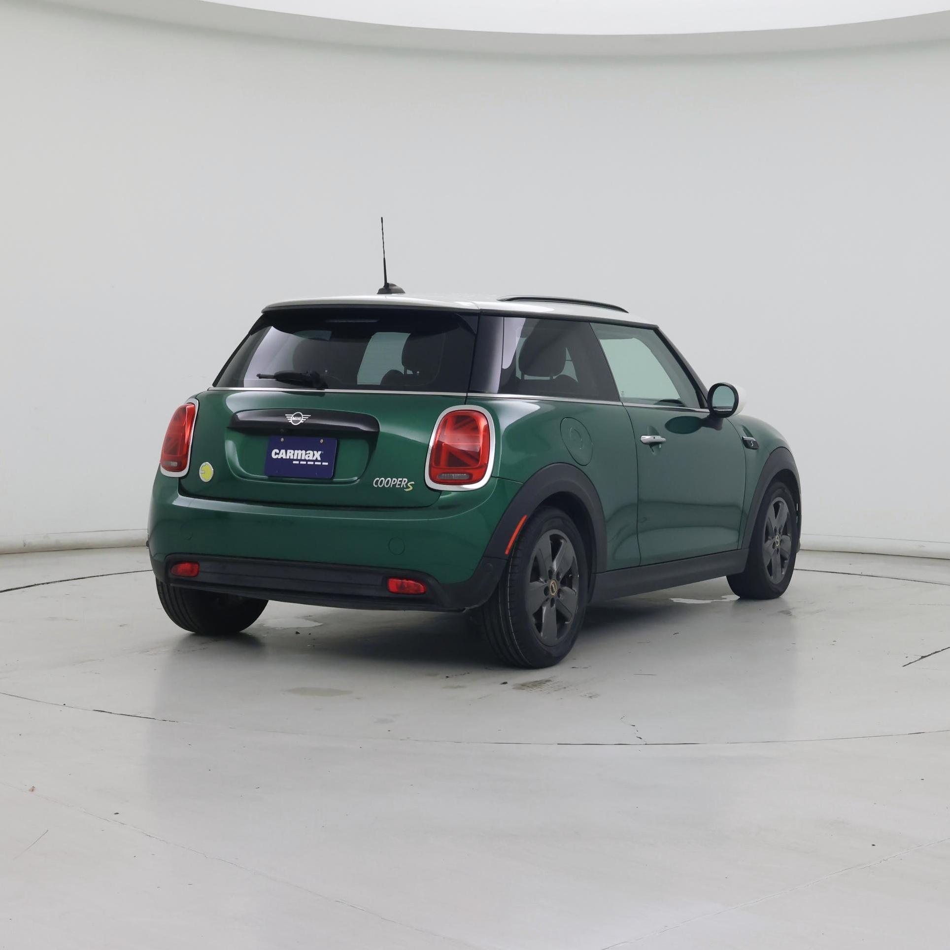 Thumbnail: 2022 MINI Cooper Hardtop - 8