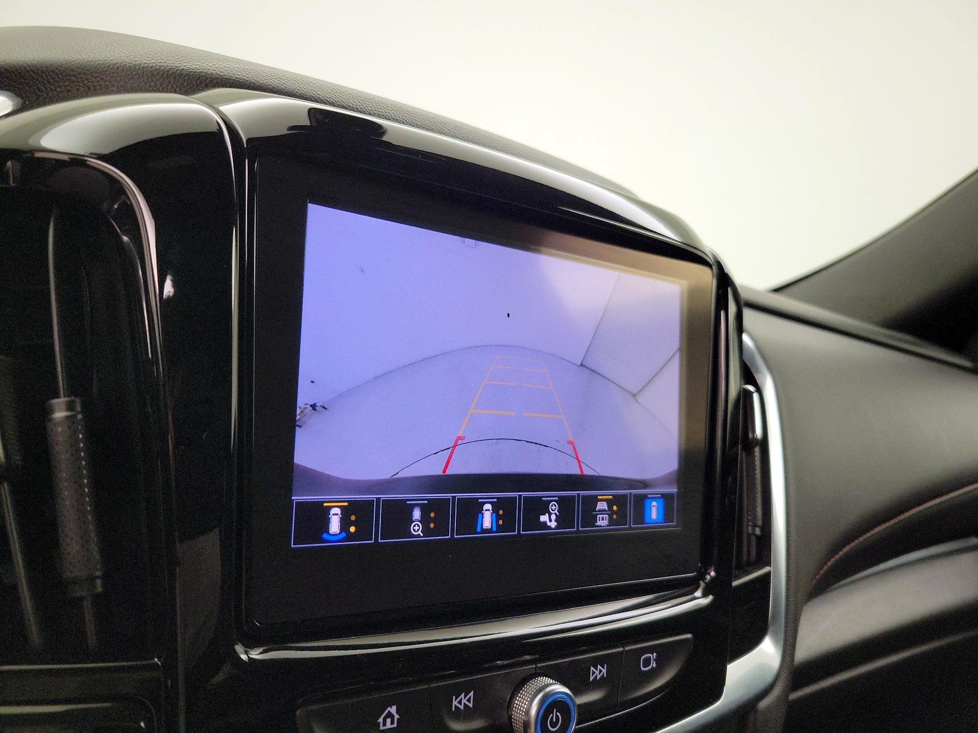 Thumbnail: 2023 Chevrolet Traverse - 14