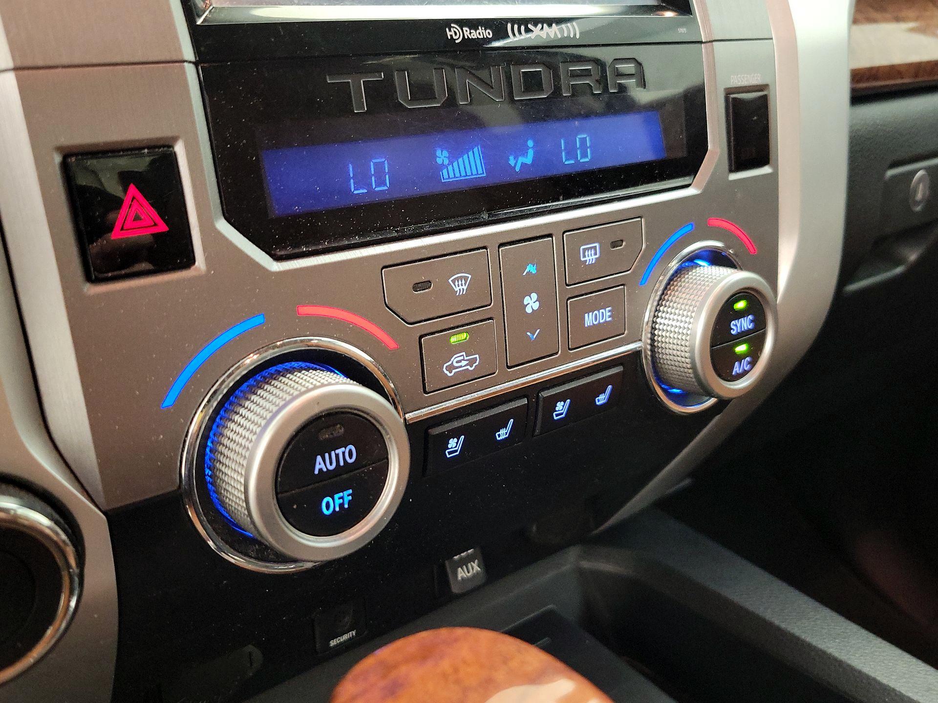Thumbnail: 2014 Toyota Tundra - 17
