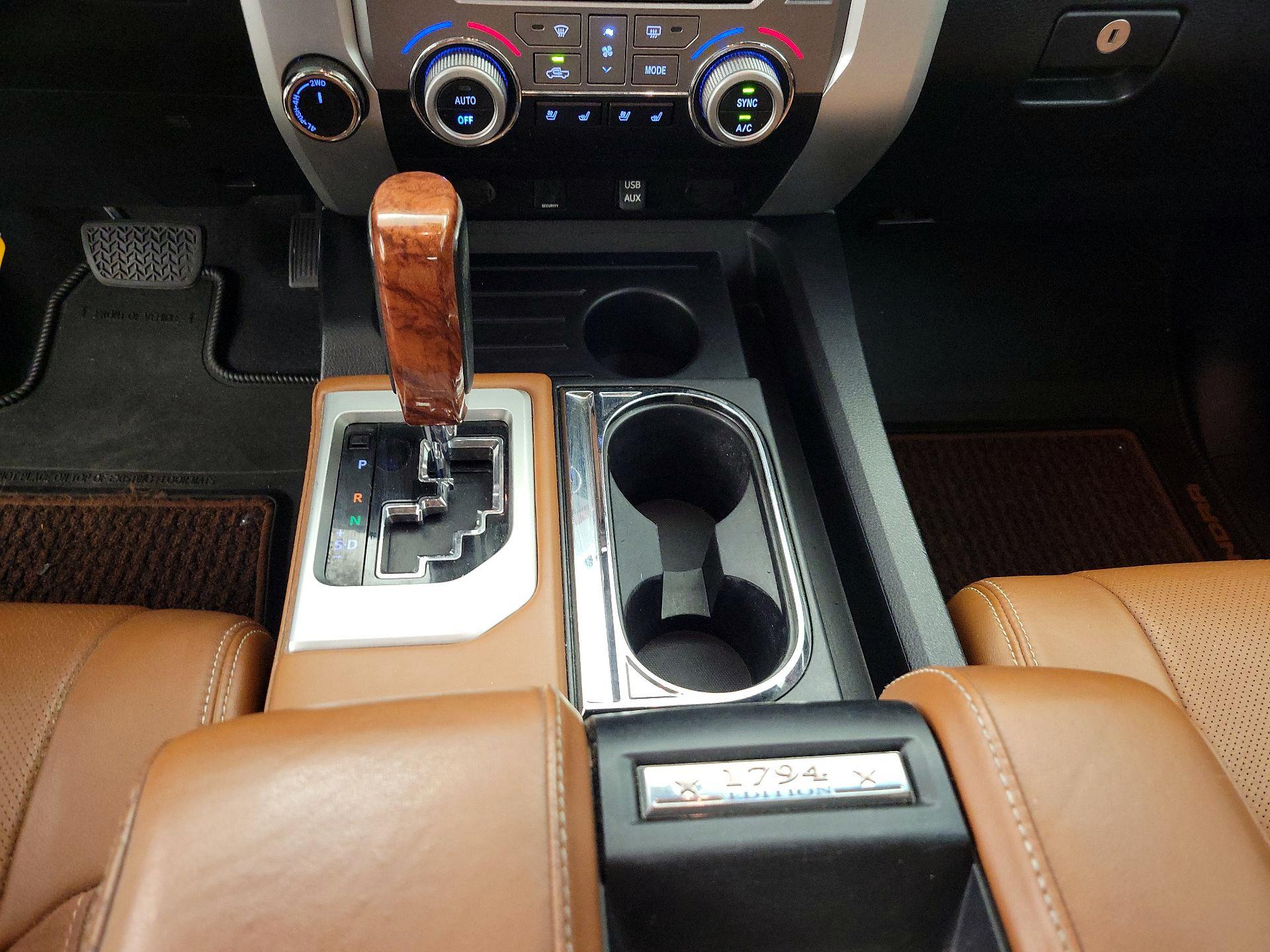Thumbnail: 2014 Toyota Tundra - 18