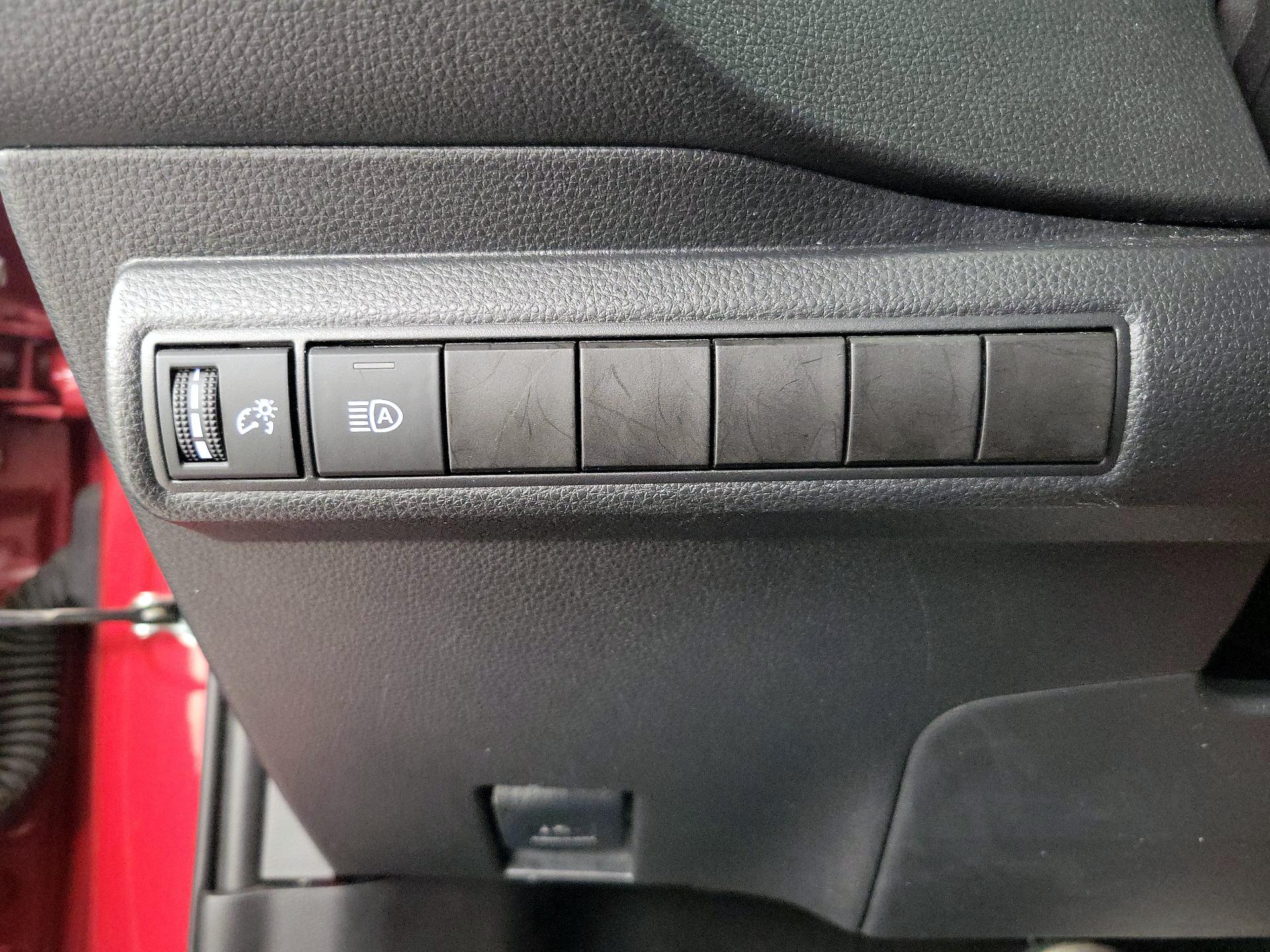 Thumbnail: 2020 Toyota Corolla - 13