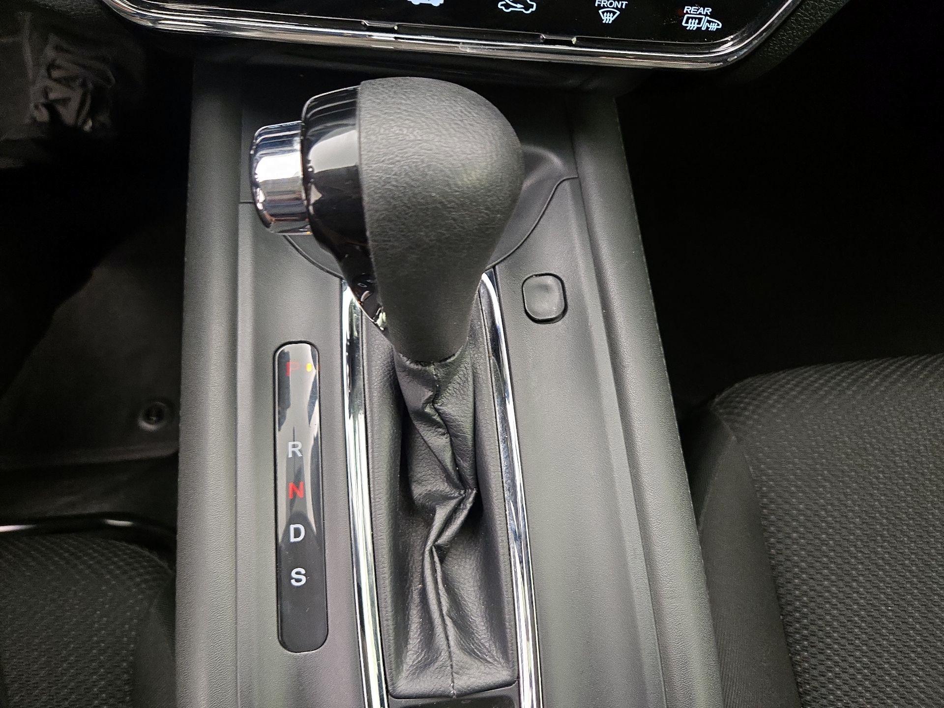 Thumbnail: 2018 Honda HR-V - 17