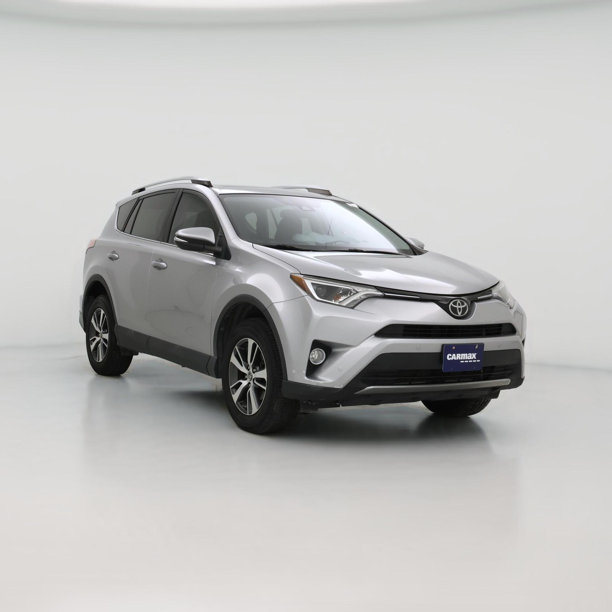 Thumbnail: 2017 Toyota RAV4 - 1