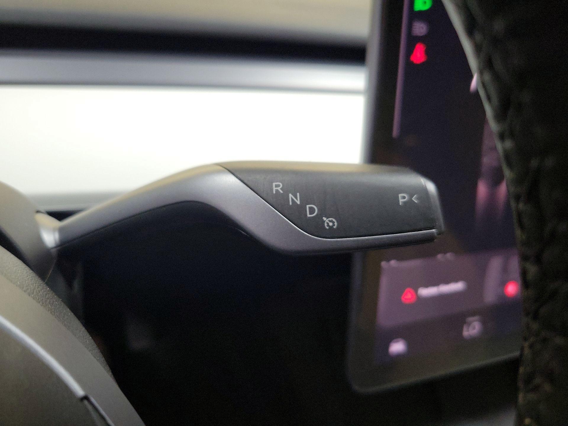 Thumbnail: 2021 Tesla Model 3 - 17