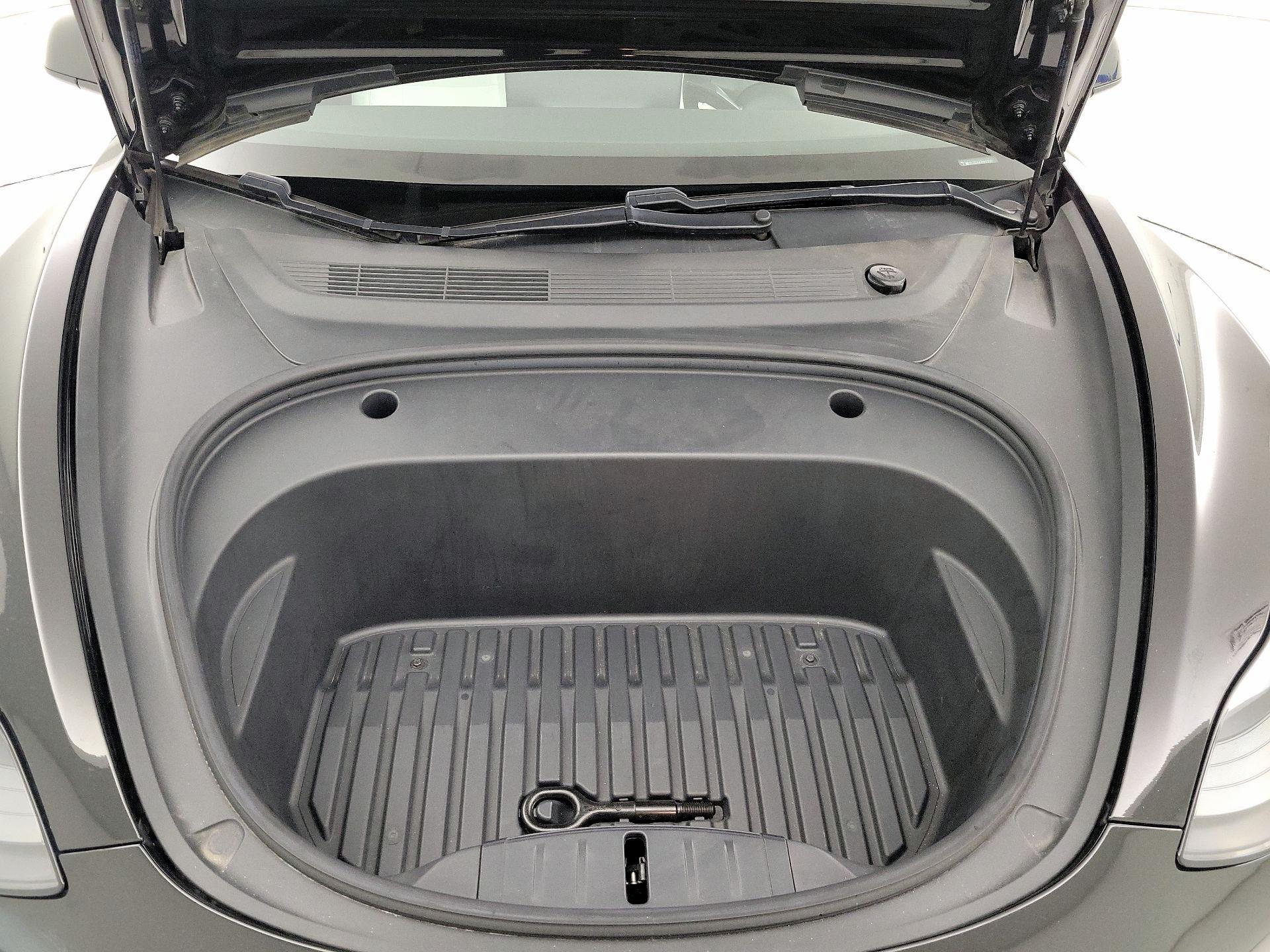 Thumbnail: 2021 Tesla Model 3 - 20