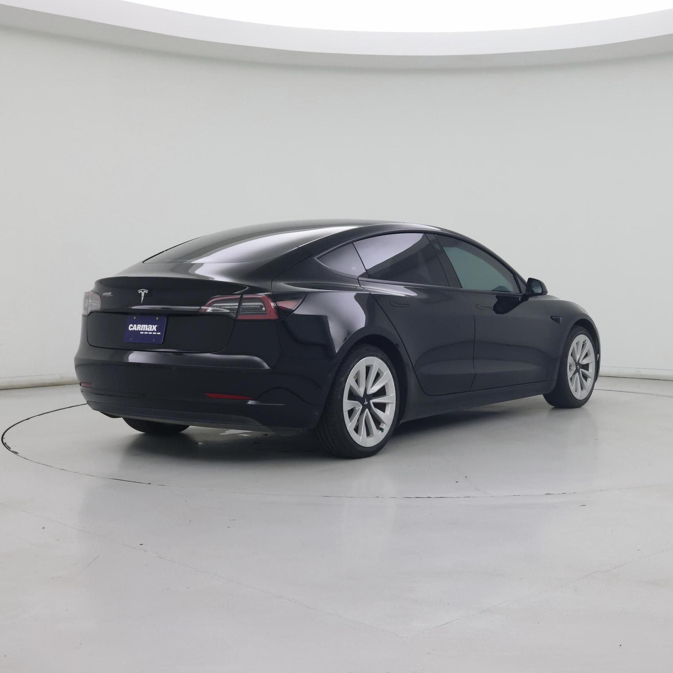 Thumbnail: 2021 Tesla Model 3 - 8