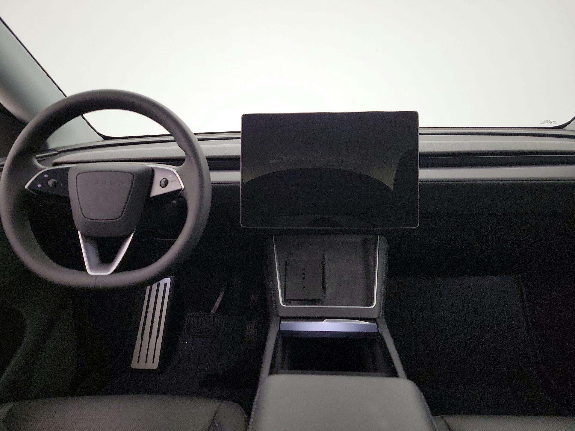 Thumbnail: 2026 Tesla Model Y - 9