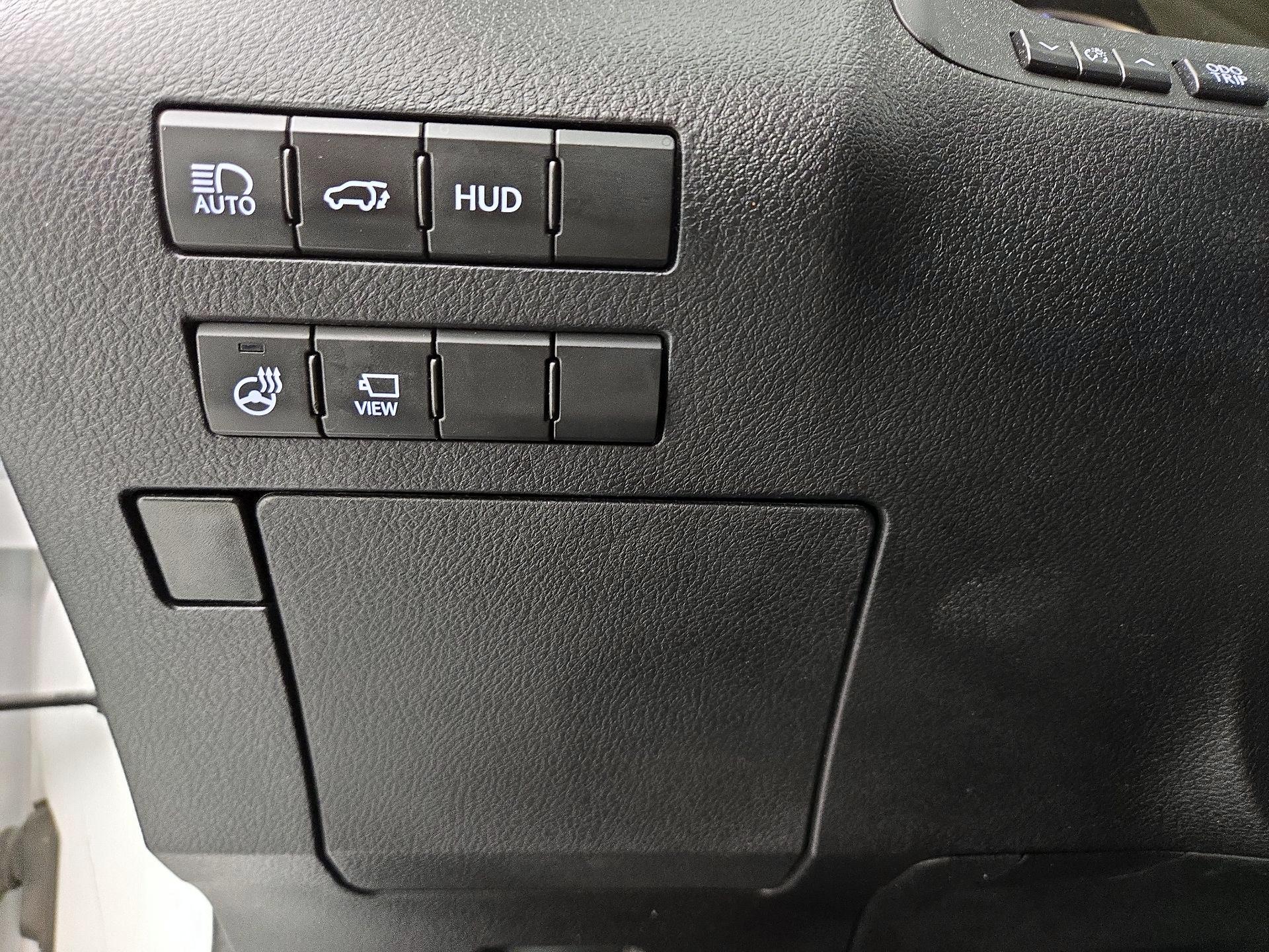 Thumbnail: 2021 Lexus RX - 13