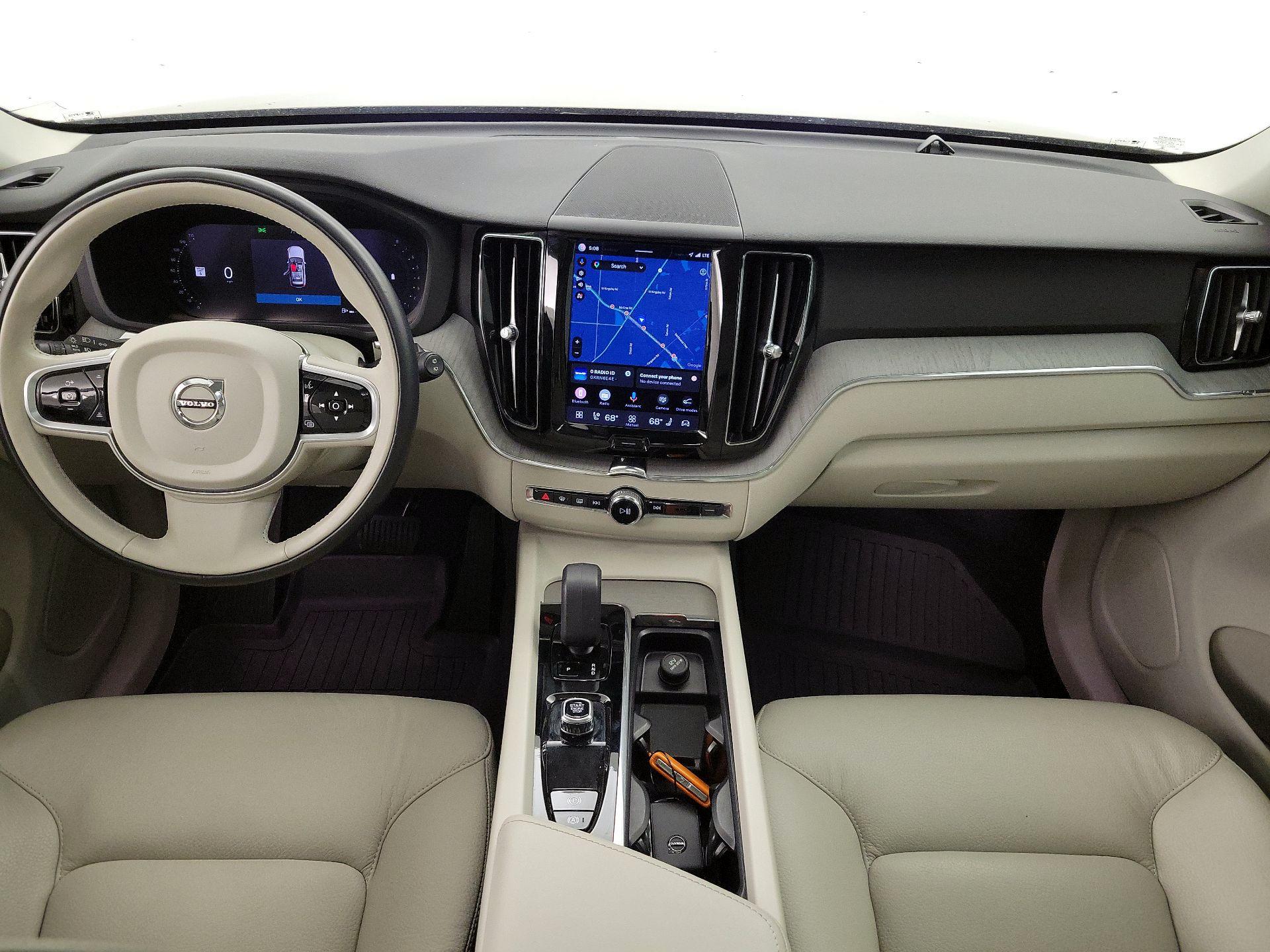 Thumbnail: 2023 Volvo XC60 - 9