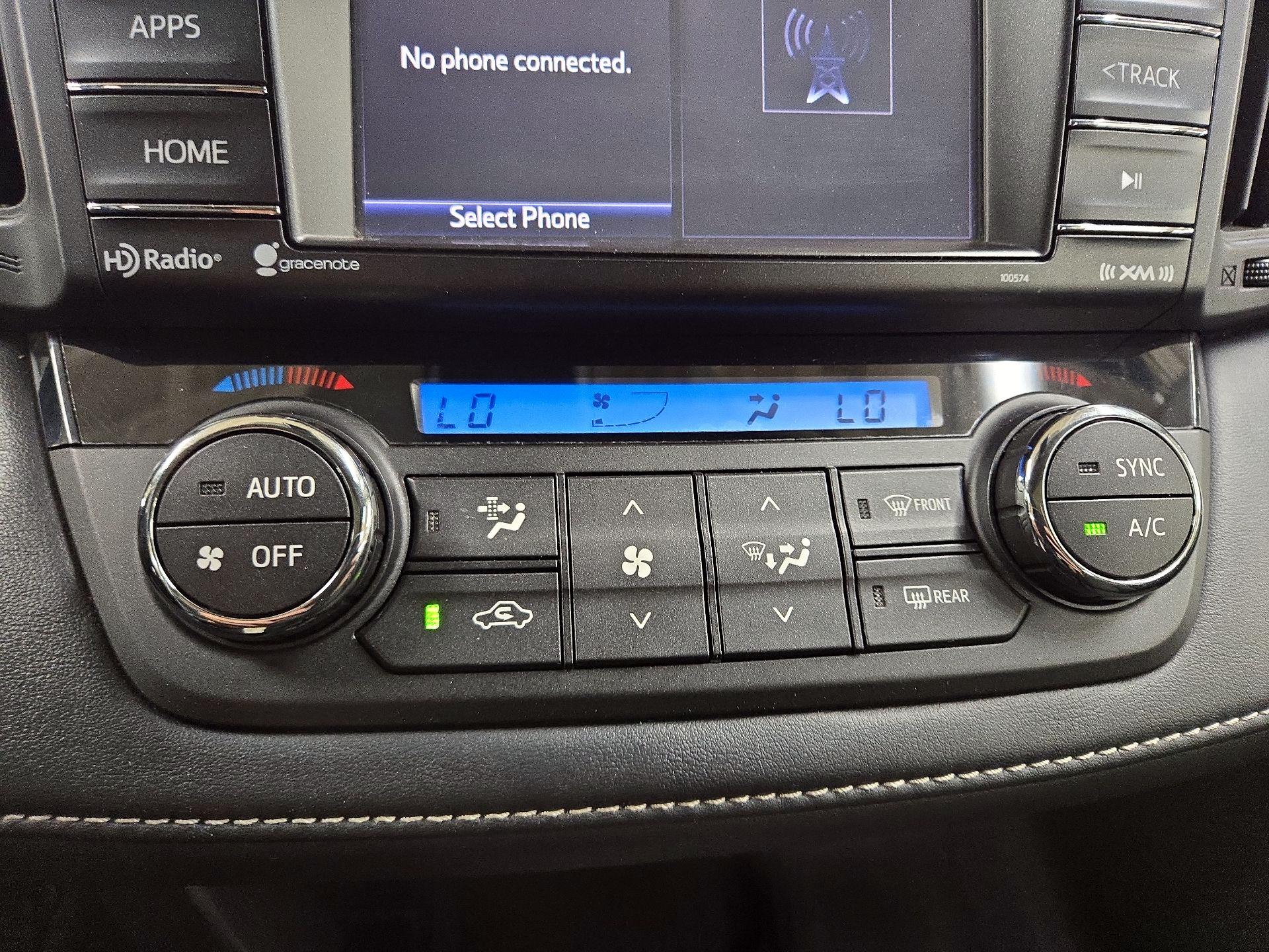 Thumbnail: 2018 Toyota RAV4 - 15