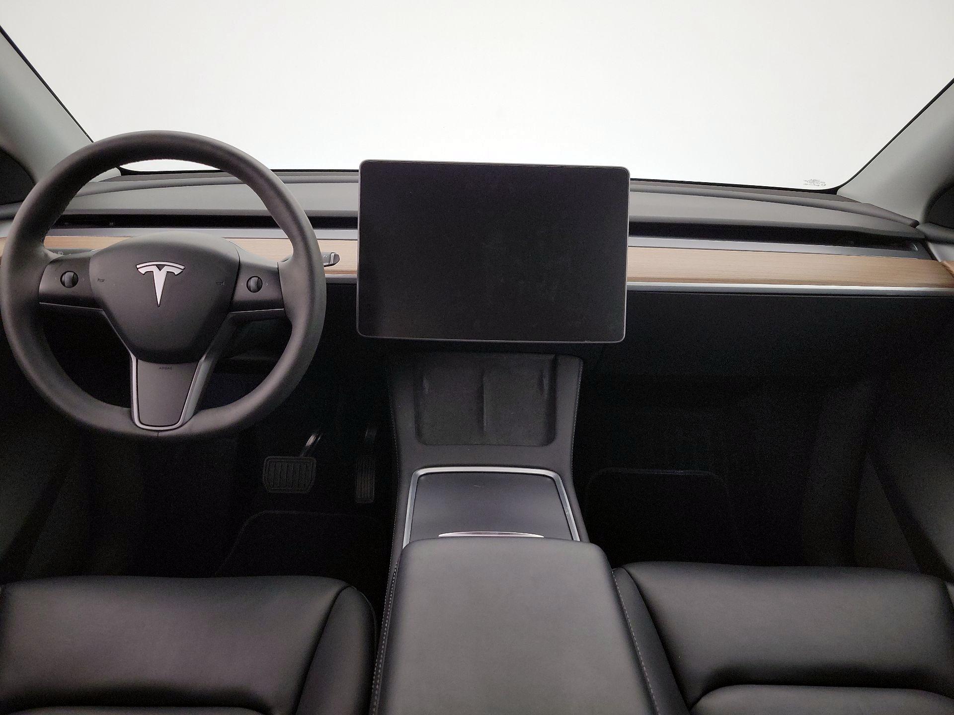 Thumbnail: 2023 Tesla Model Y - 9